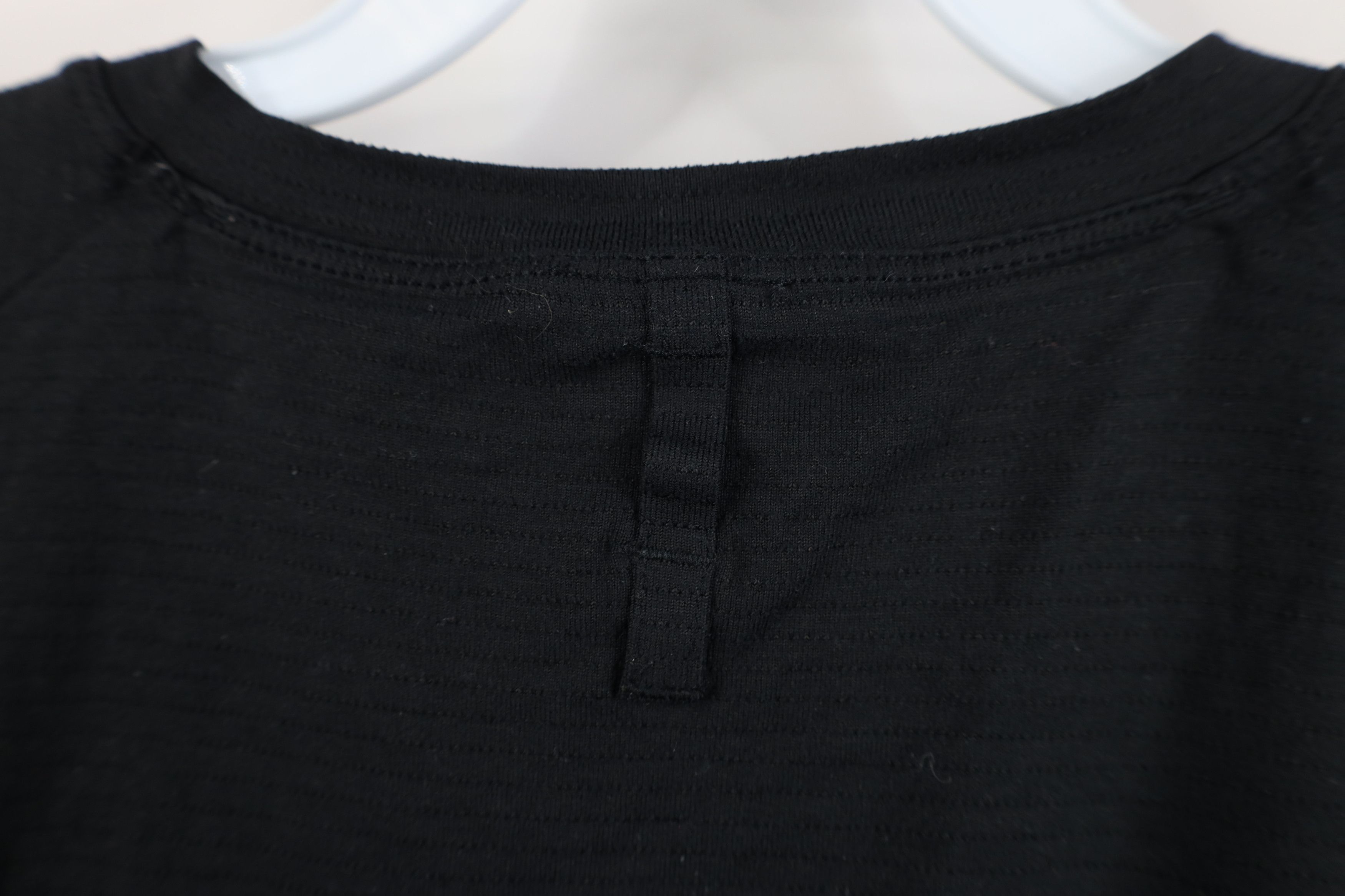 Lululemon Lululemon Vent Tech Short Sleeve T-Shirt Black Gym Training Size US M / EU 48-50 / 2 - 8 Thumbnail