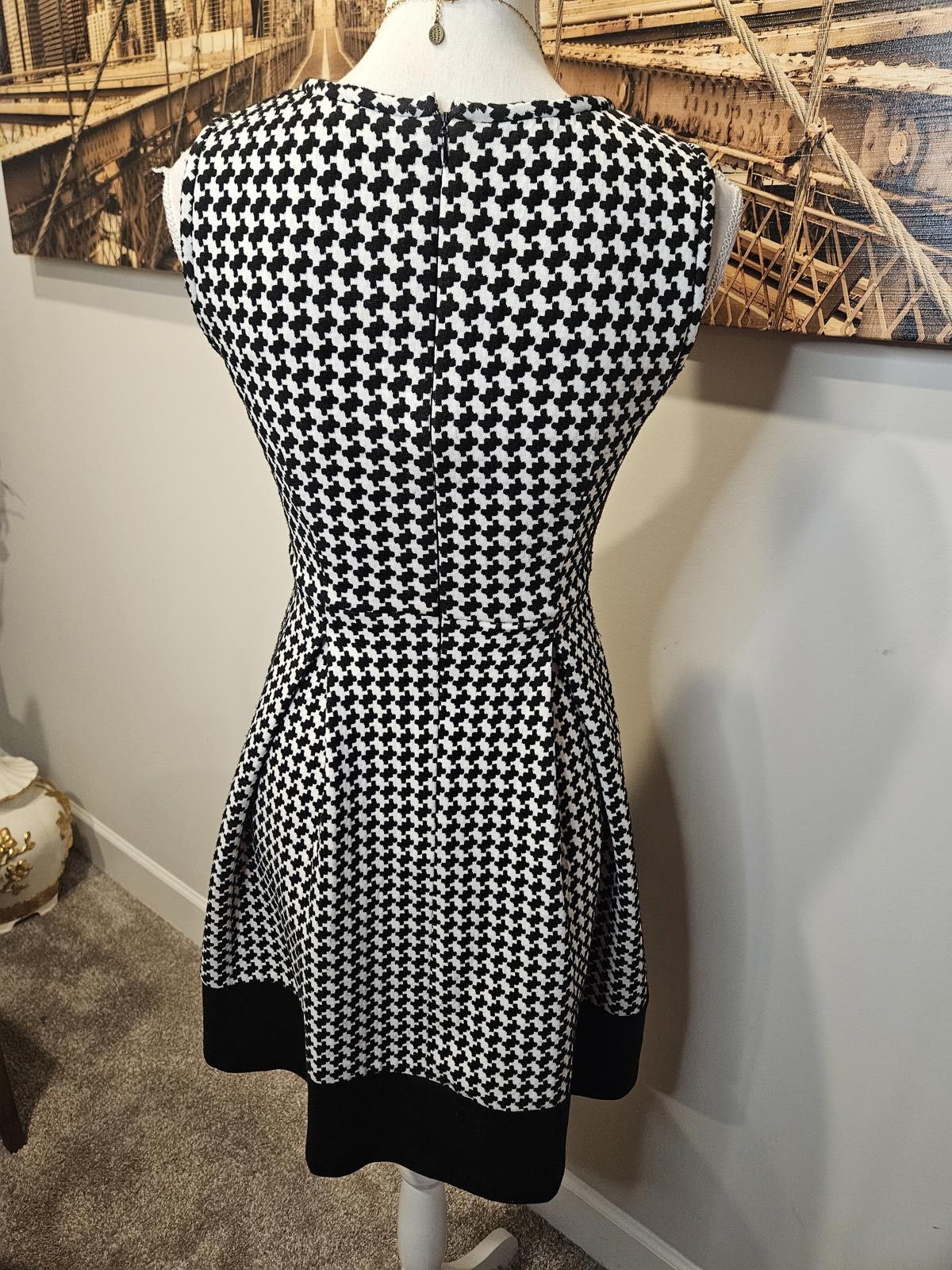 Calvin Klein Calvin Klein Black & White Houndstooth Dress Size XS / US 0-2 / IT 36-38 - 3 Thumbnail
