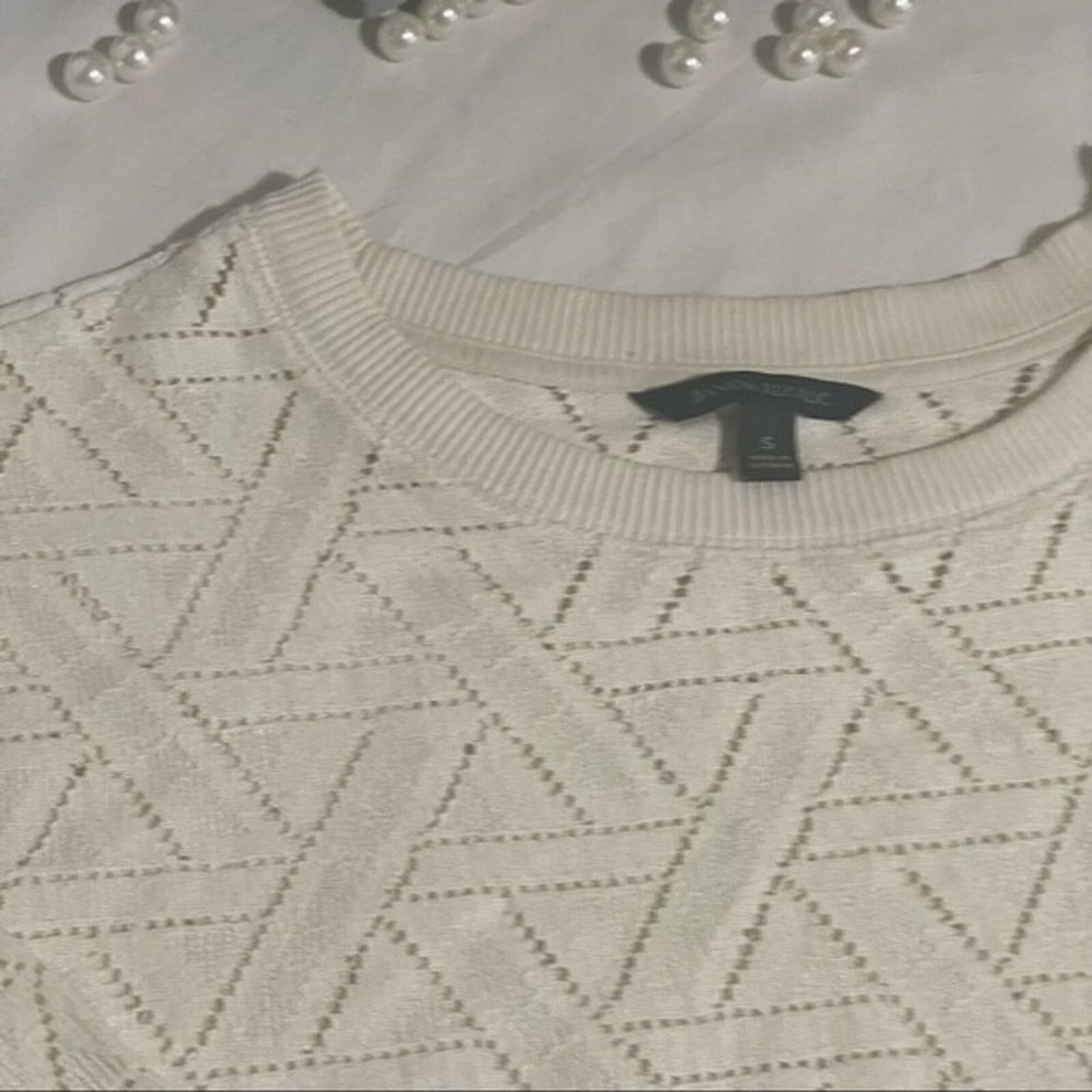 Banana Republic Banana Republic Top Pullover Eyelet Side Slit Ivory Small Size S / US 4 / IT 40 - 11 Thumbnail