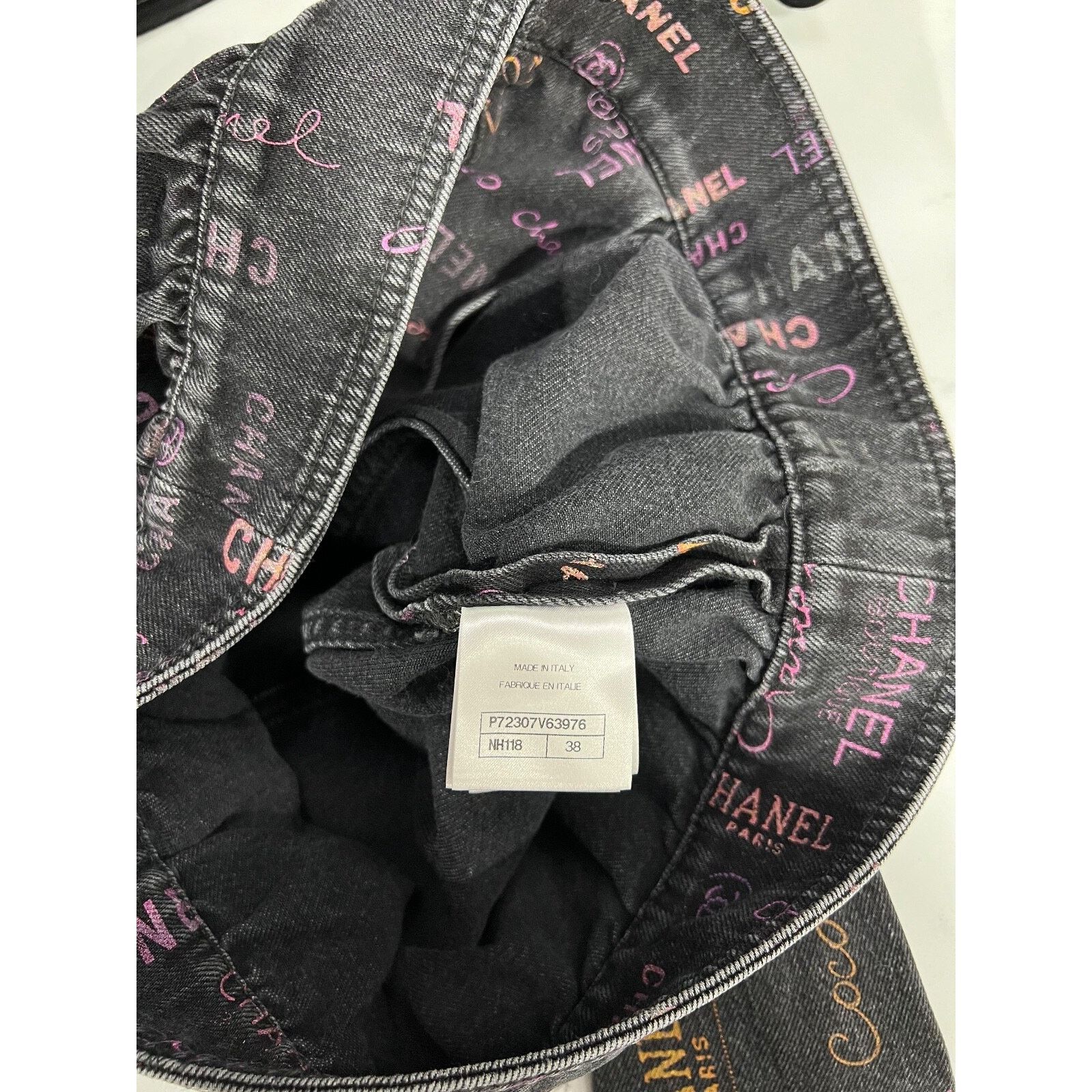 Chanel Chanel Graffiti Logo Denim Runway Long Sleeve Jacket 38 Size XS / US 0-2 / IT 36-38 - 12 Thumbnail