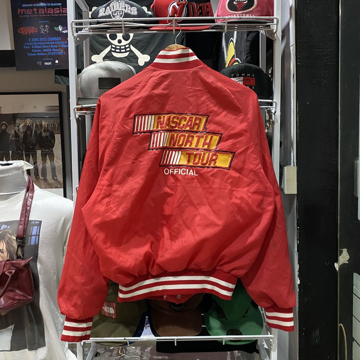 NASCAR × Vintage Crazy Vintage 80s Nascar North Tour Official Satin Bomber Size US M / EU 48-50 / 2 - 1 Thumbnail