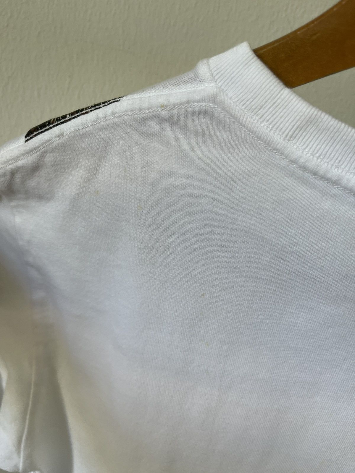 Number (N)ine 2000s Number Nine V Neck Print Tee #99 Size US M / EU 48-50 / 2 - 6 Thumbnail