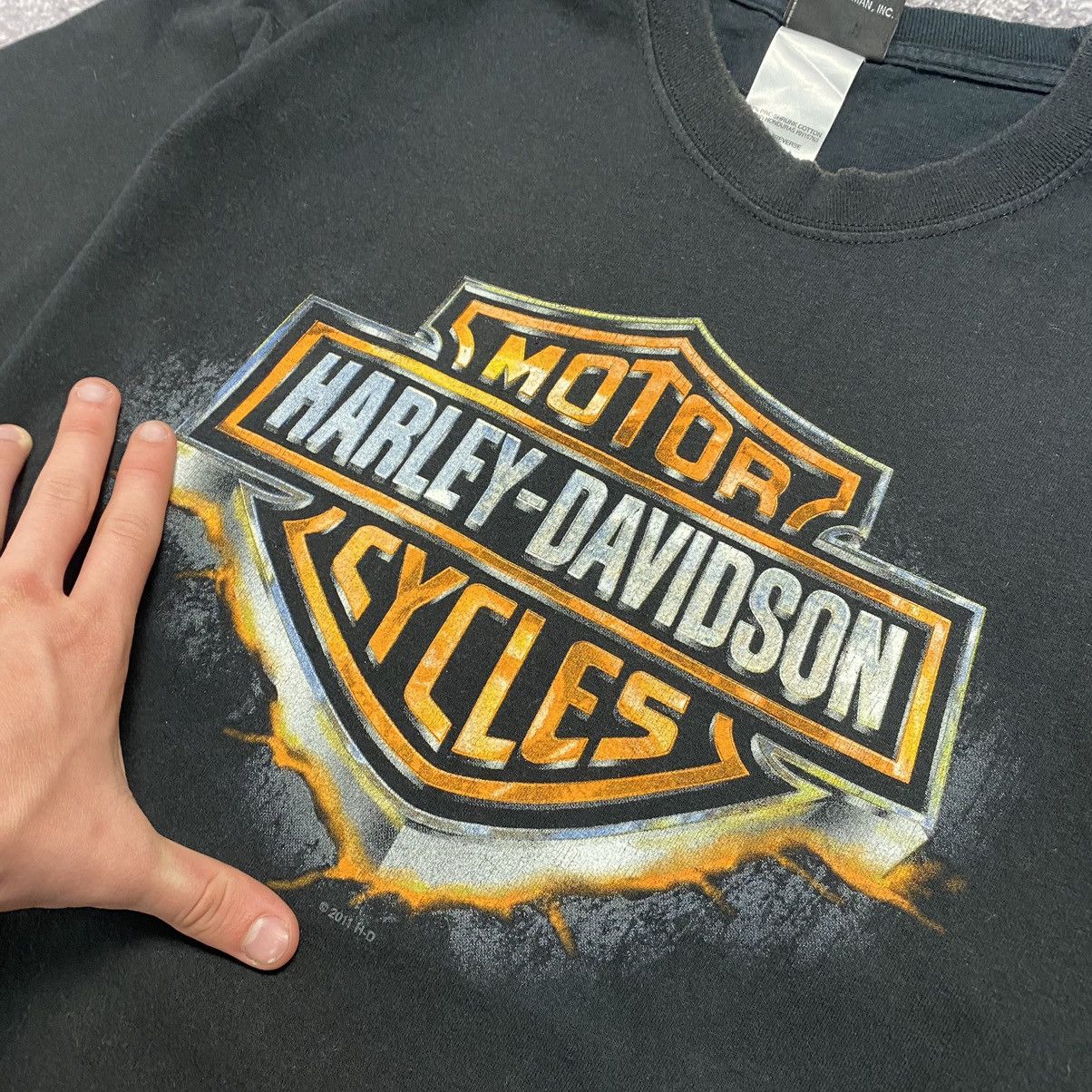 Band Tees Vintage Harley Davidson 2005 Big Graphic Logo Rock Band tee Size US L / EU 52-54 / 3 - 4 Thumbnail
