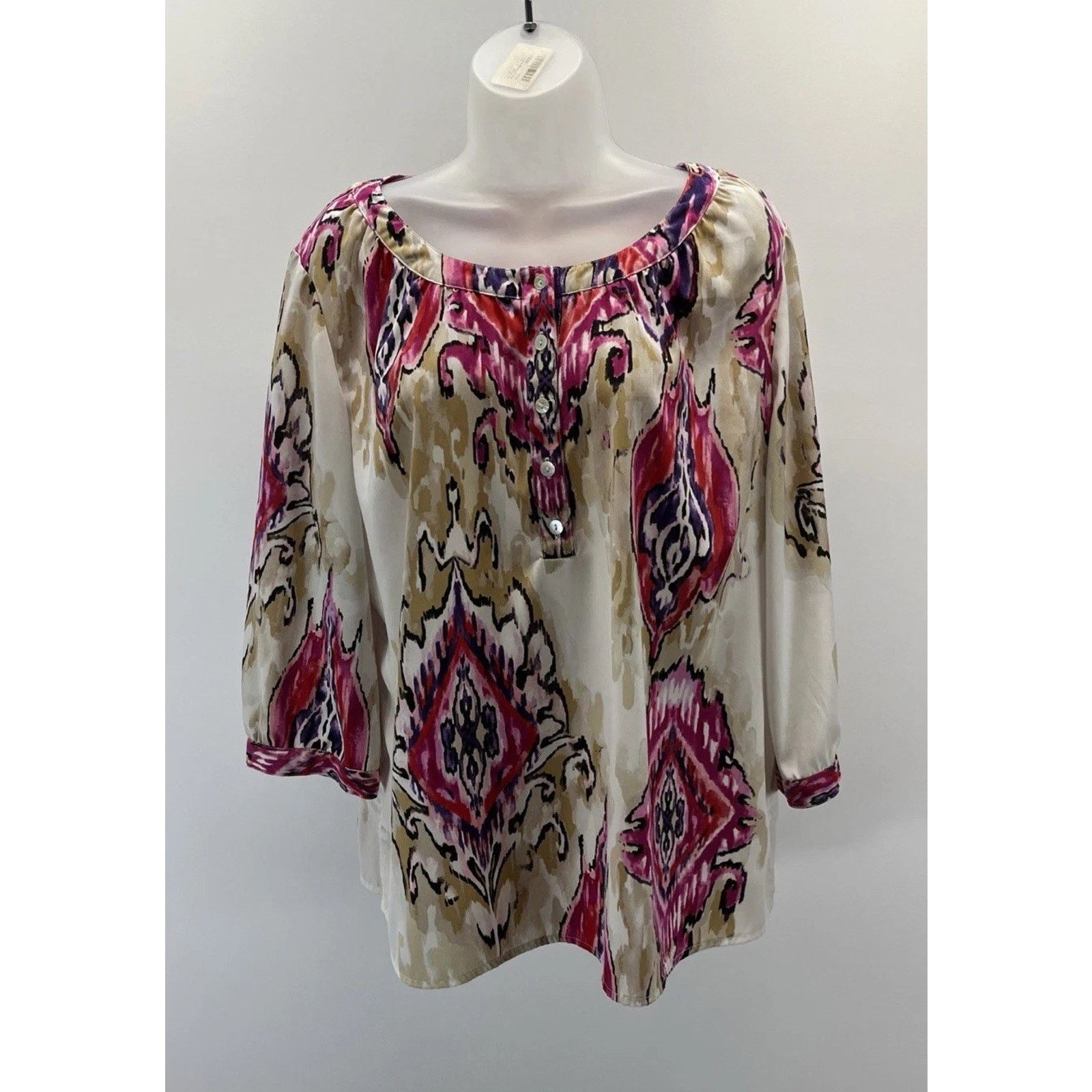 Chicos Chico’s Blouse Women's Size 2 Large Pink Cream Paisley Size L / US 10 / IT 46 - 1 Thumbnail