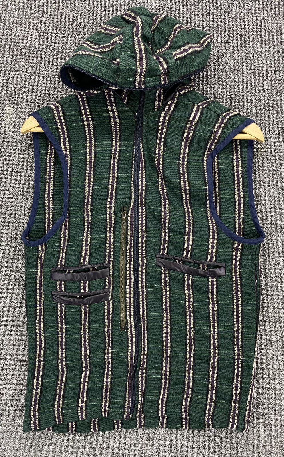 Diesel Vintage Diesel Embroidery Eagle Vest Size M / US 6-8 / IT 42-44 - 4 Thumbnail