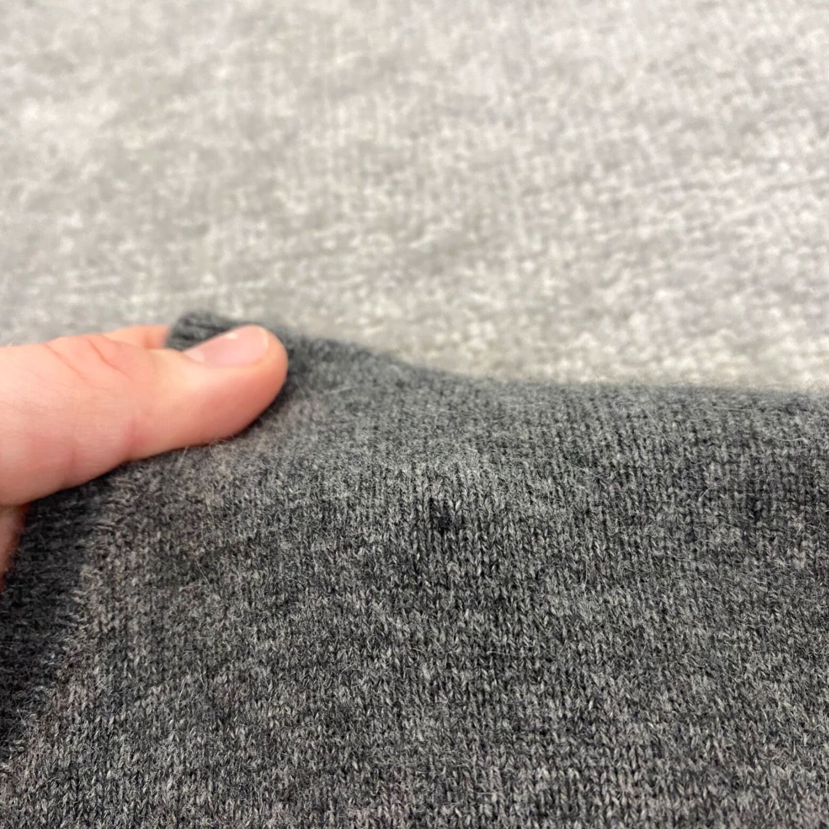 Club Room Club Room Cashmere Sweater Mens XL Gray V-Neck Pullover Jumper Preppy Size US XL / EU 56 / 4 - 3 Thumbnail