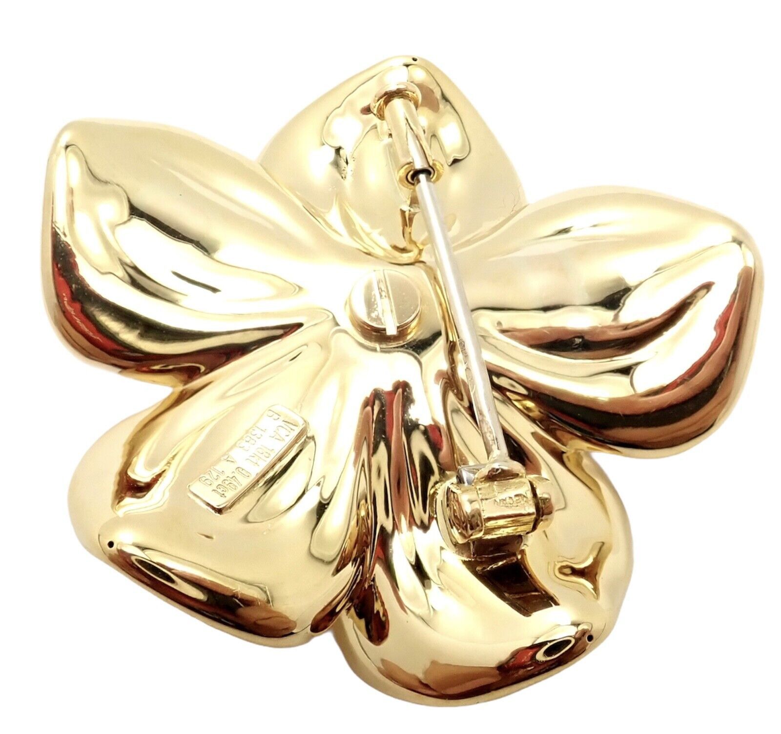 Van Cleef & Arpels Diamond 18k Yellow Gold Magnolia Flower Pin Brooch Size ONE SIZE - 4 Thumbnail