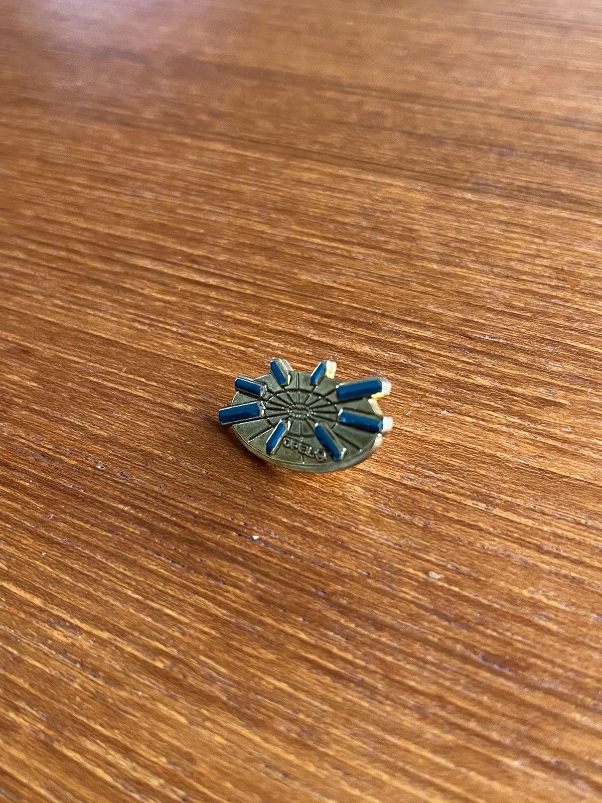 Vintage Opel vintage pin Size ONE SIZE - 1 Thumbnail