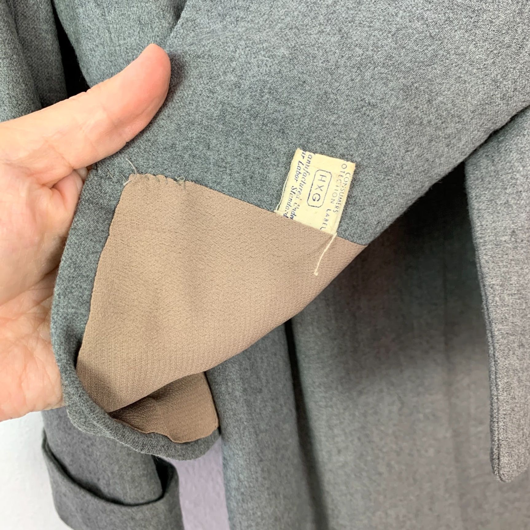 Vintage VINTAGE Unbranded HXG Wool Blazer Skirt Suit Womens 4 XS 2 Piece Gray Wool Set Includes Jacket Skirt Winter Fall 100% Wool Dry Clean Only Mens? No. Size 27" / US 4 / IT 40 - 4 Thumbnail