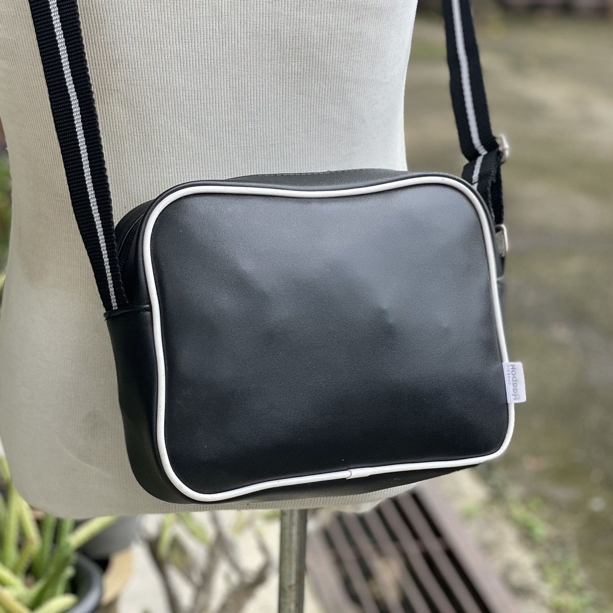 Other REEBOK CLASSIC PVC BLACK CROSSBODY Size ONE SIZE - 4 Thumbnail