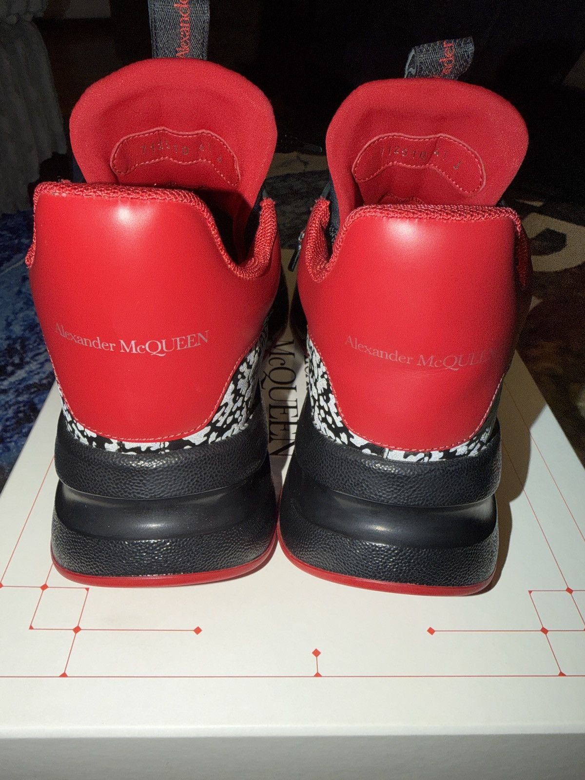 Alexander McQueen Alexander McQueen Black and Red Sneakers Size US 8 / EU 41 - 4 Thumbnail