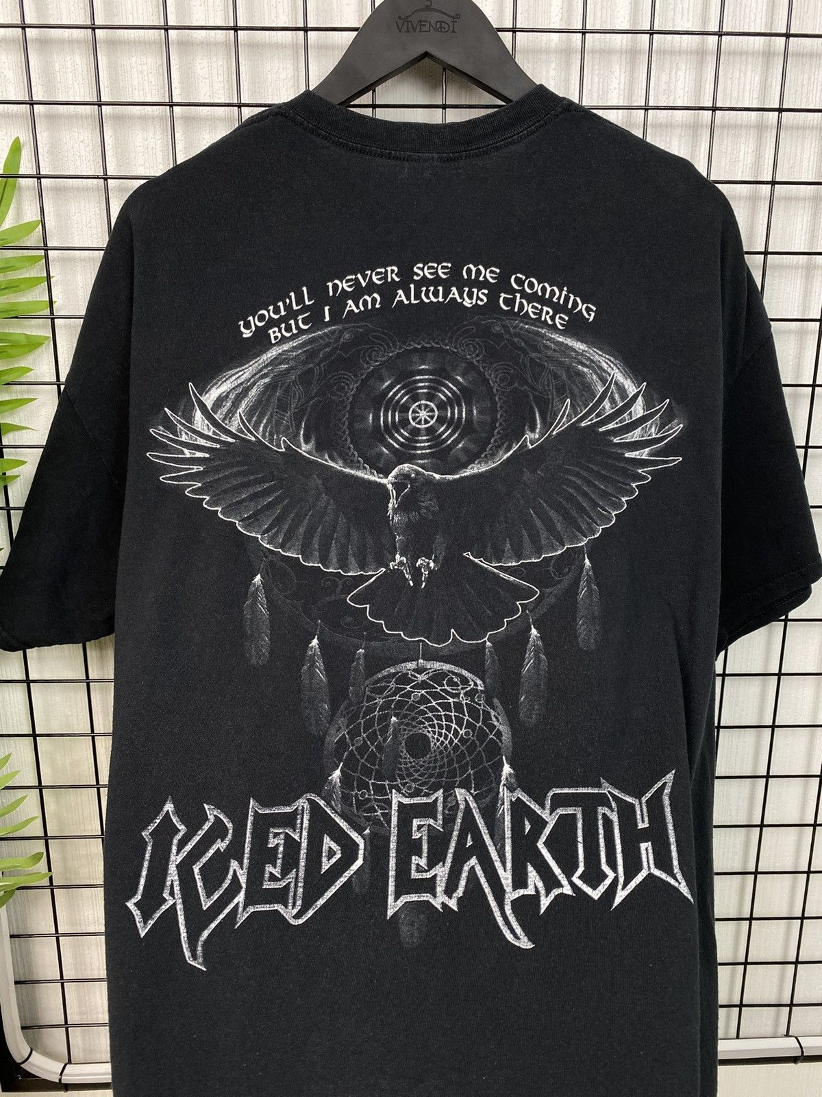 Band Tees Iced Earth Band Tour Tee Vintage Vibe Tshirt men oversized L Size US XXL / EU 58 / 5 - 19 Thumbnail