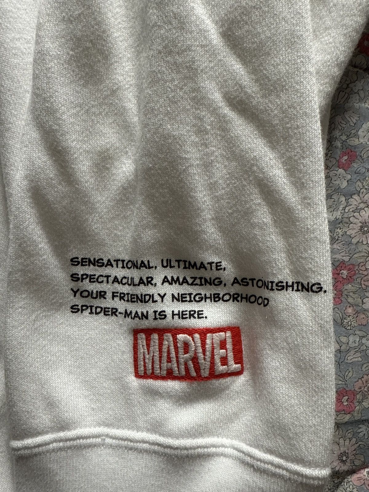 Uniqlo Marvel Spiderman Hoodie Size US XXL / EU 58 / 5 - 3 Thumbnail