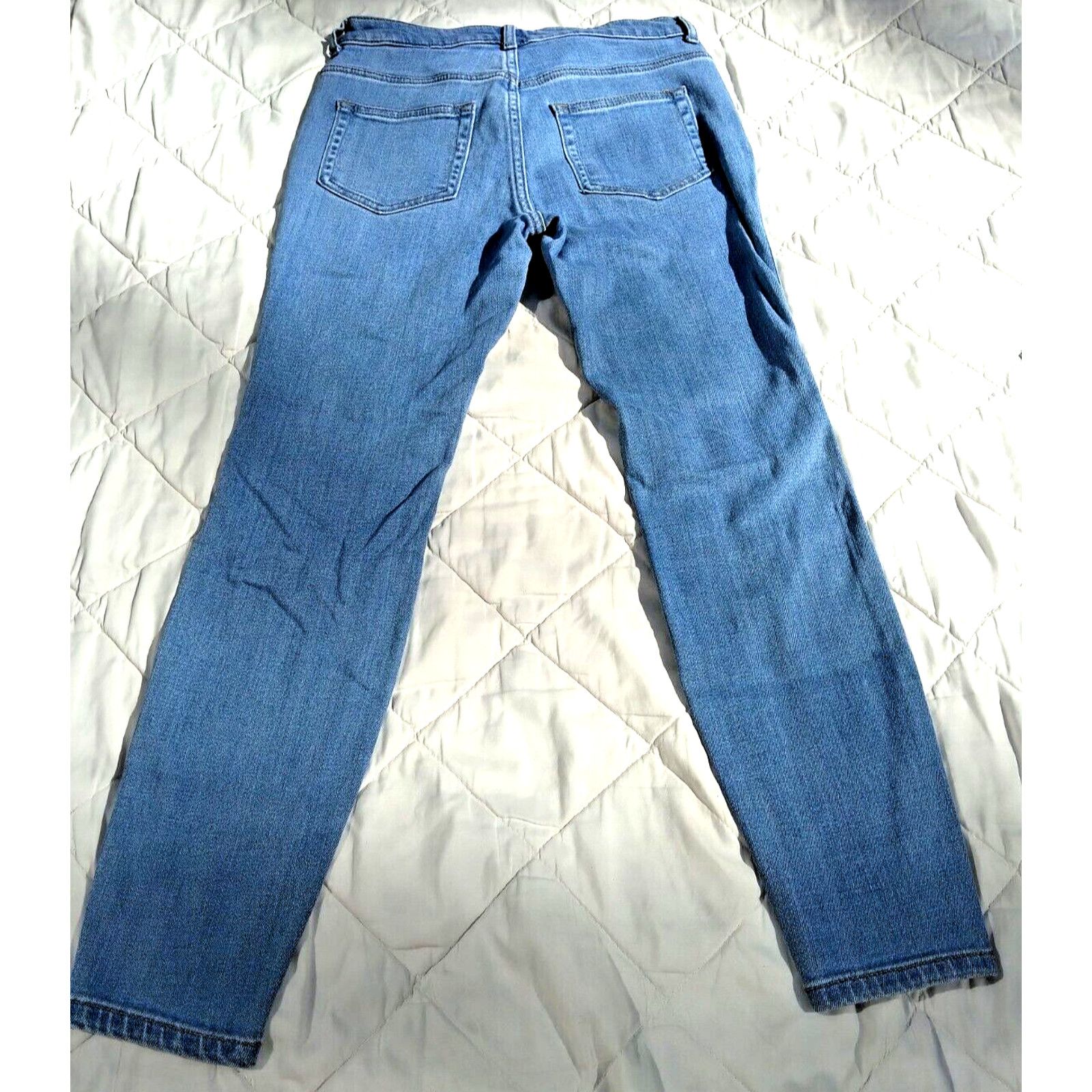 The Unbranded Brand Logo By Lori Goldstein Ladies Jeans 2P Light Stone Washed Size 25" / US 0 / IT 36 - 5 Thumbnail