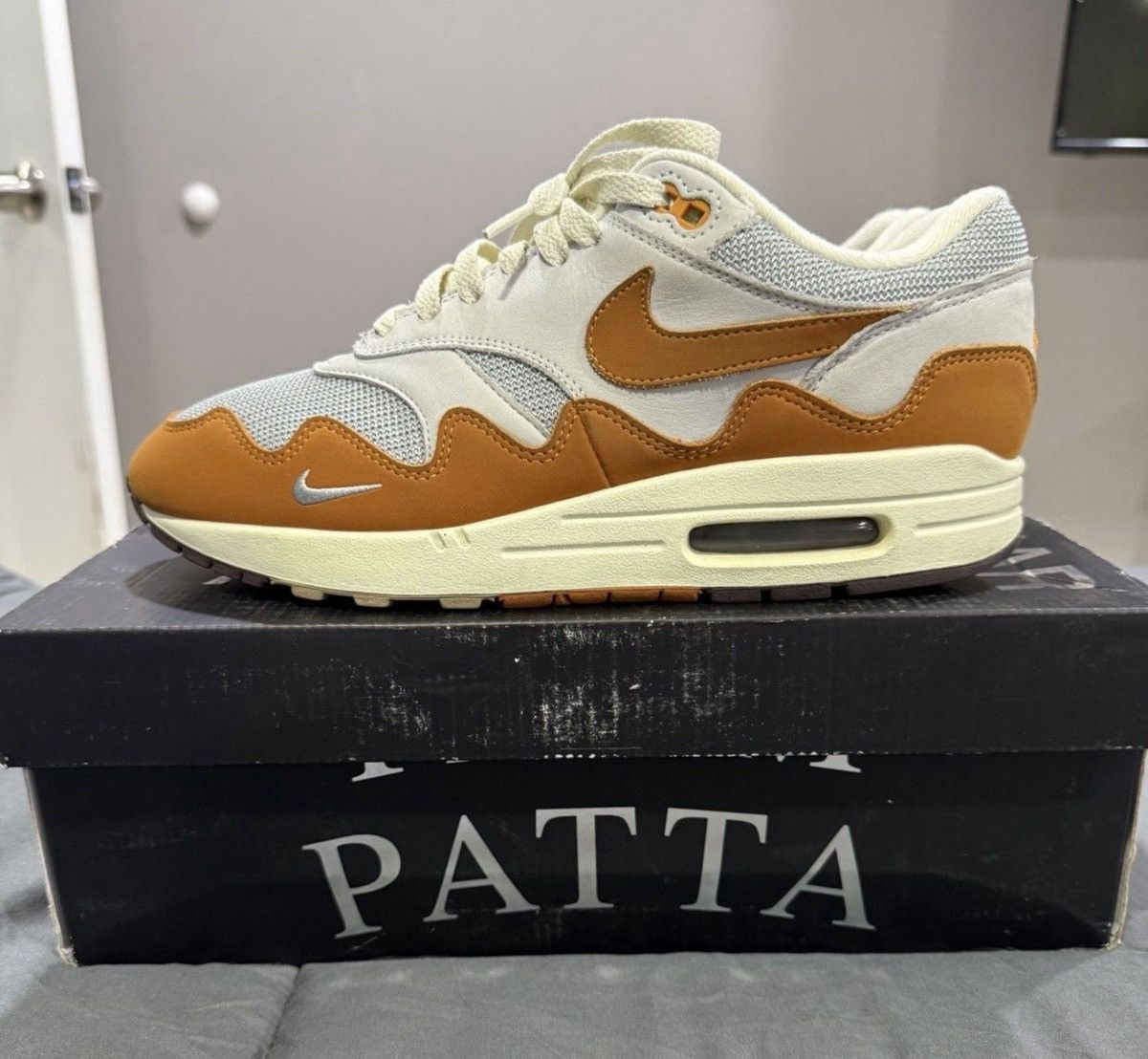 Nike Nike Air Max - Patta Waves Monarch Size US 9.5 / EU 42-43 - 2 Thumbnail