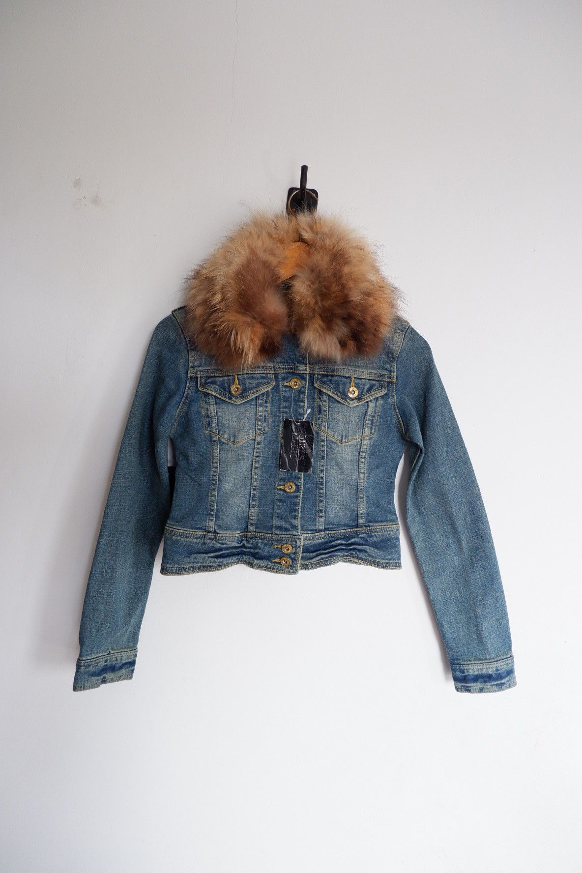 Le Grande Bleu (L.G.B.) Amazing Fur Neck Girls Magic Cropped Denim Jacket Size M / US 6-8 / IT 42-44 - 1 Thumbnail