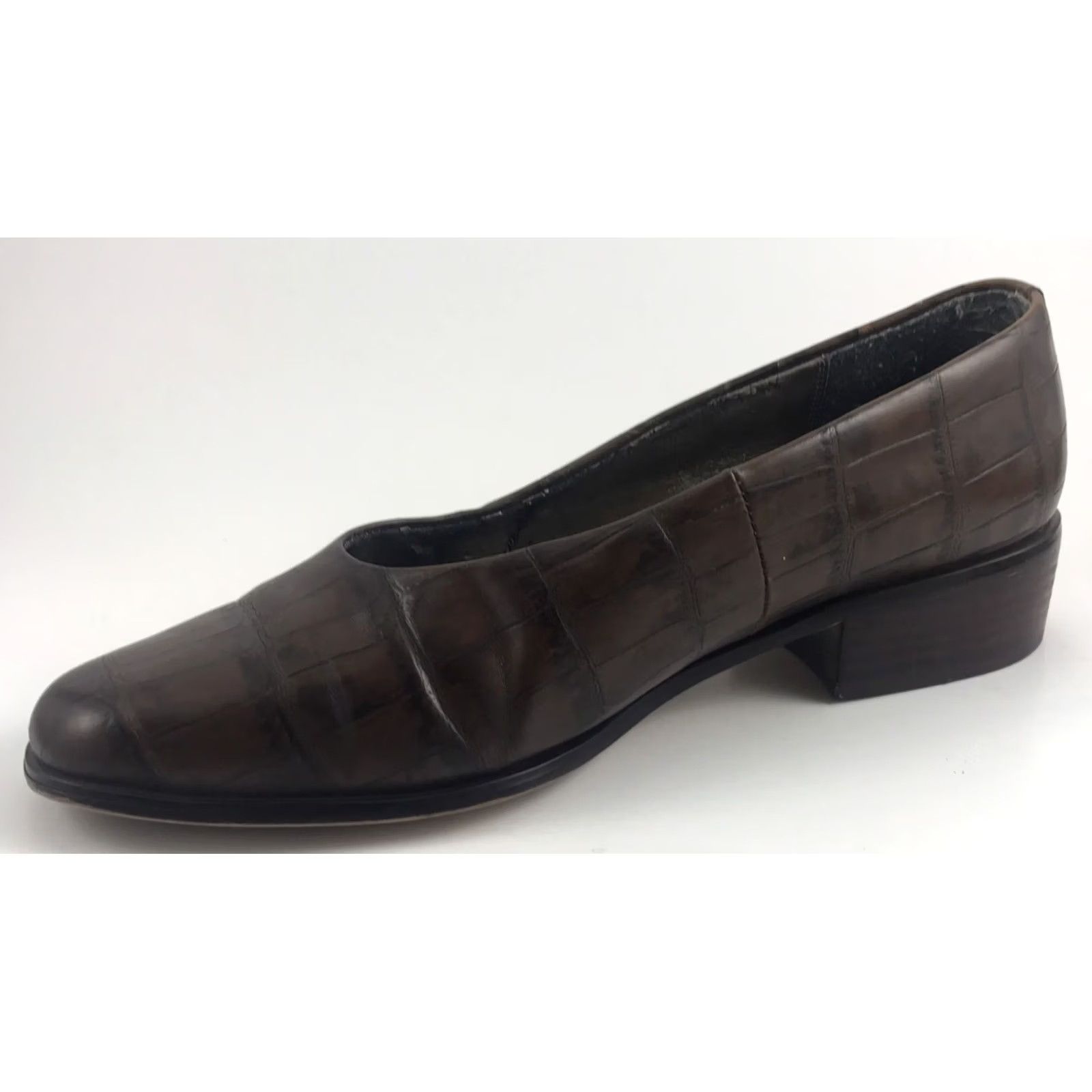 Vintage CARESSA CROSSTOWN COLLECTION WOMENS SIZE 8 CLASSIC PUMPS HEELS BROWN LEATHER Size US 8 / IT 38 - 6 Thumbnail