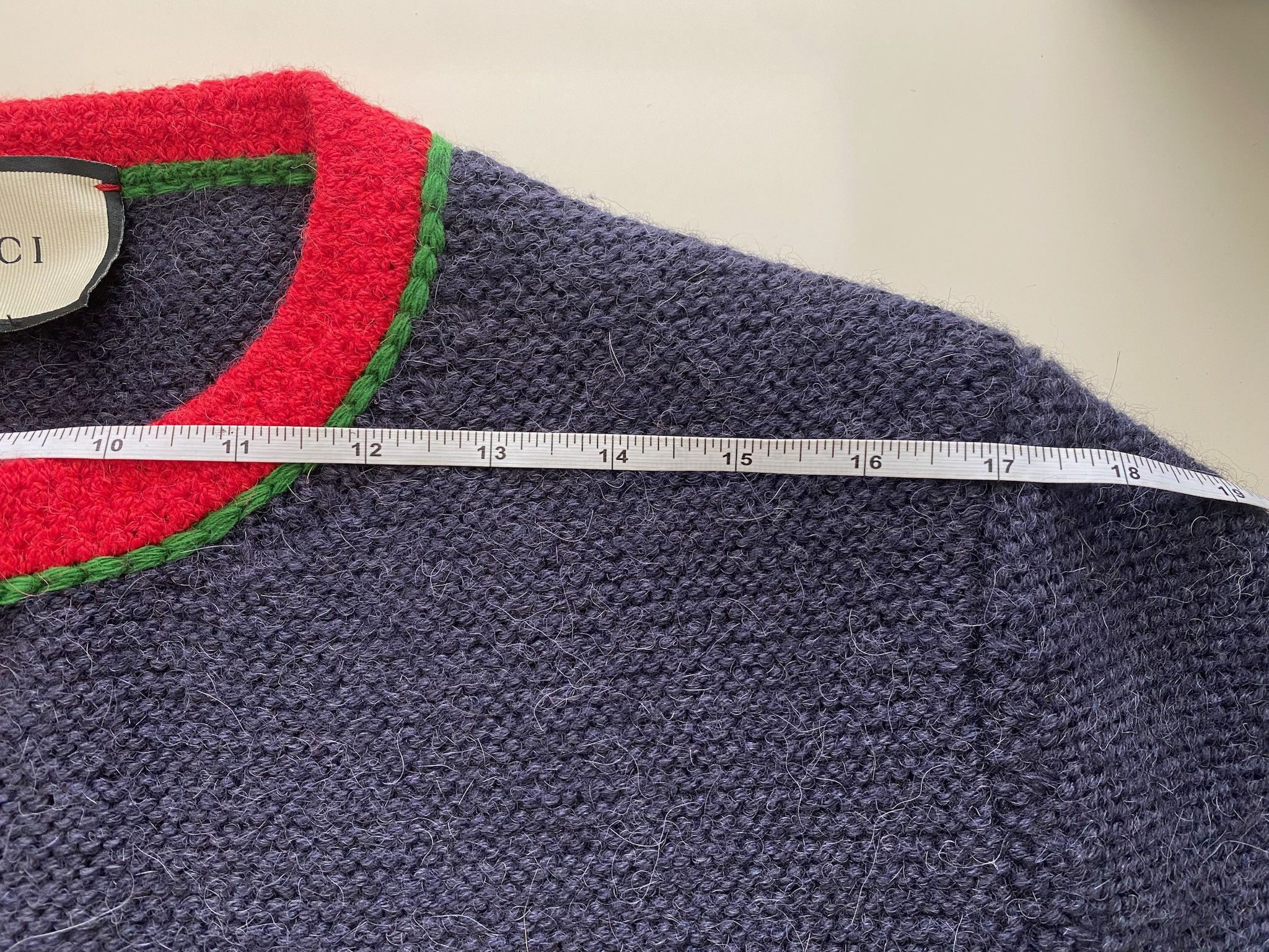 Gucci × MLB Gucci x MLB NY Yankees Alpaca Knit Cardigan - NWT - Size L Size US L / EU 52-54 / 3 - 4 Thumbnail