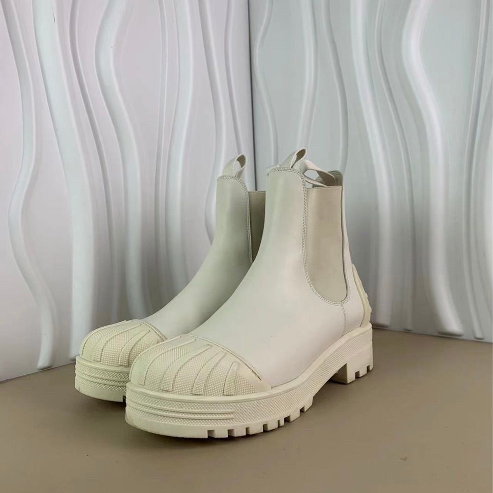 Dior Christian Dior Ladies White Calfskin Chelsea Boots Size 37 Size US 7 / IT 37 - 1 Thumbnail