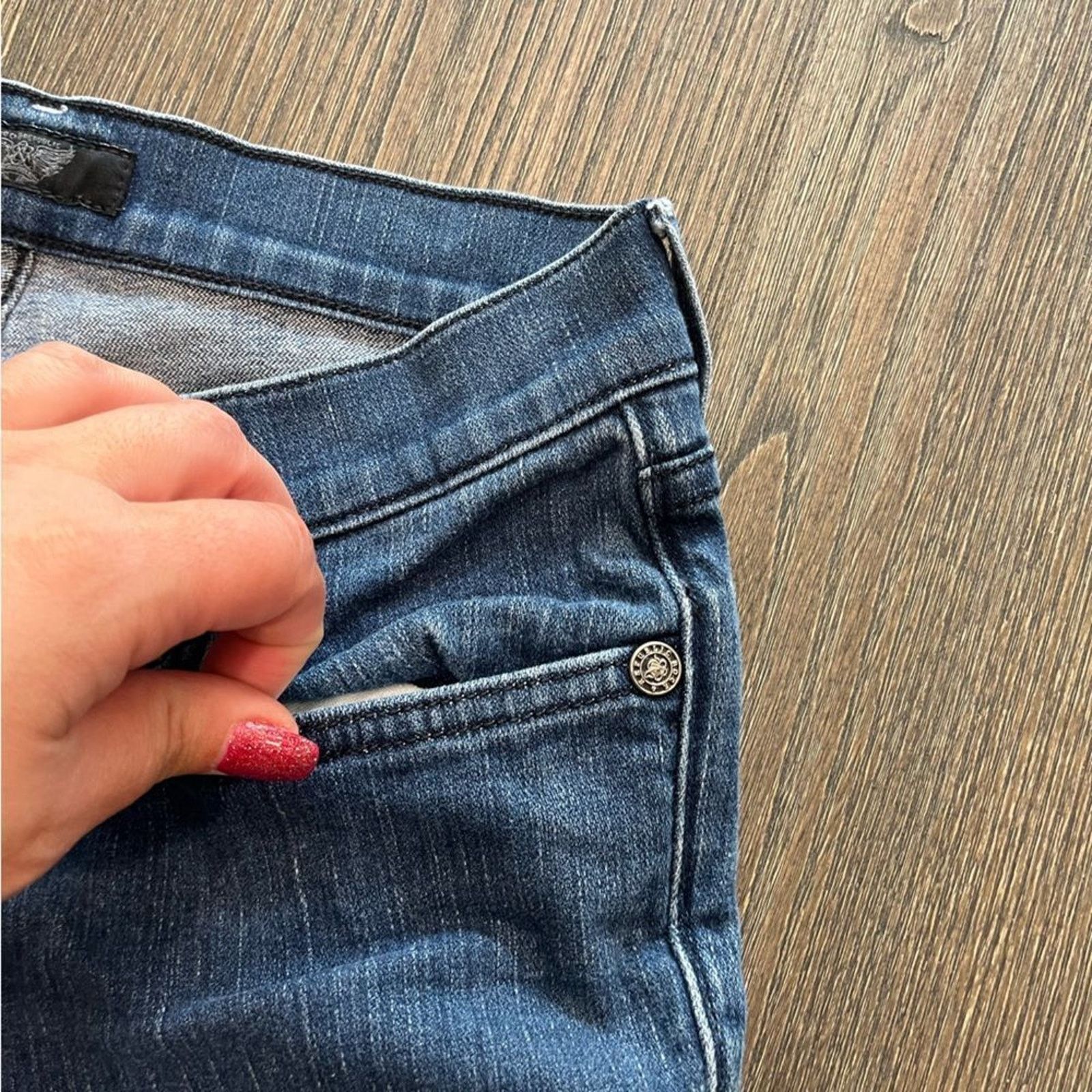 Rock & Republic Rock & Republic Medium Wash Low Rise Flare Jeans Size 24 Size 24" / US 00 / IT 34 - 8 Thumbnail