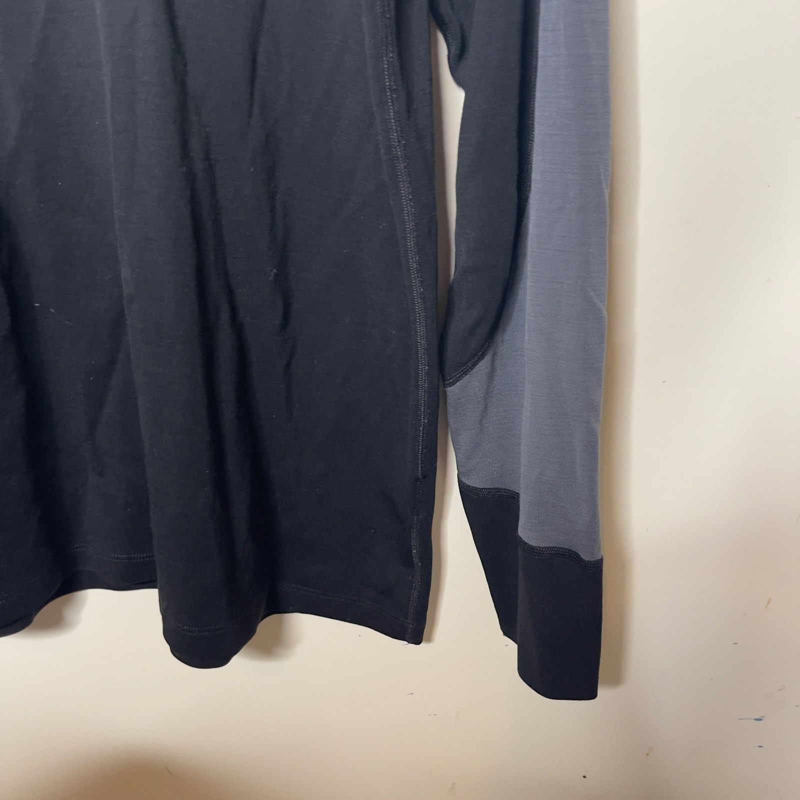 Ibex Ibex black grey long sleeve half zip merino wool pullover Size US XL / EU 56 / 4 - 5 Thumbnail