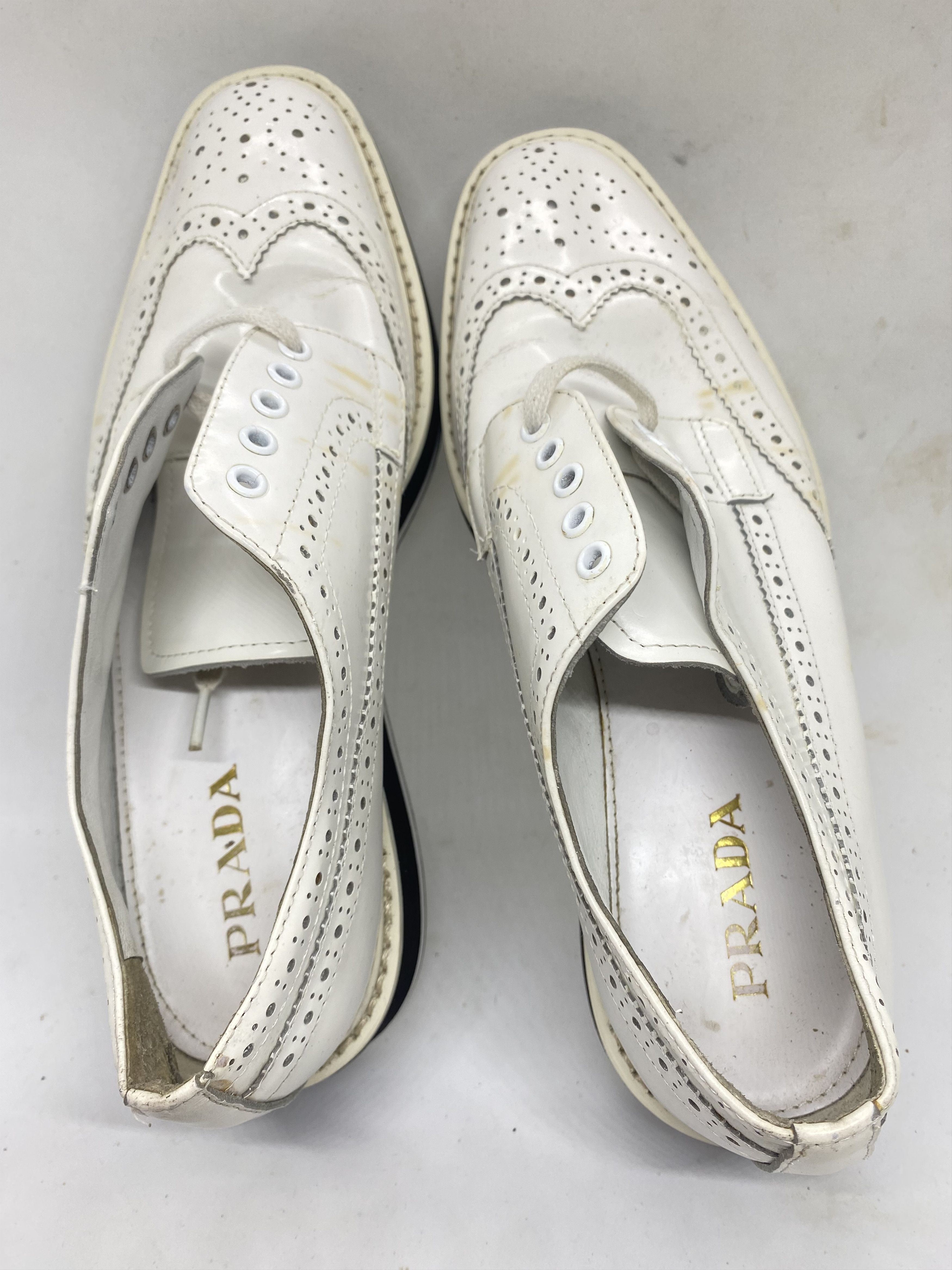Prada Vintage prada white size 39 Size US 9 / EU 42 - 6 Thumbnail
