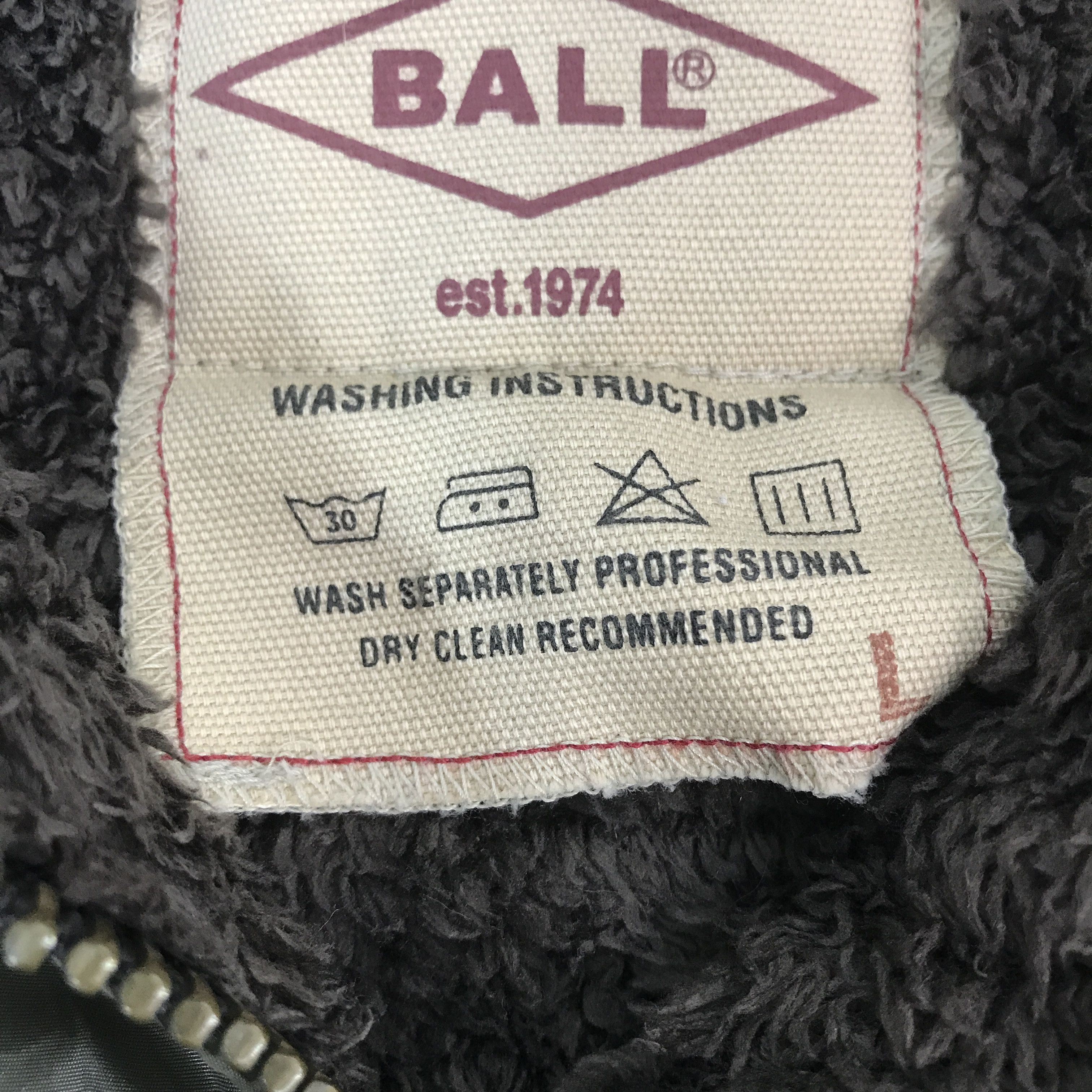 Japanese Brand Ball Fur inside Zipper Jacket Size US S / EU 44-46 / 1 - 10 Thumbnail