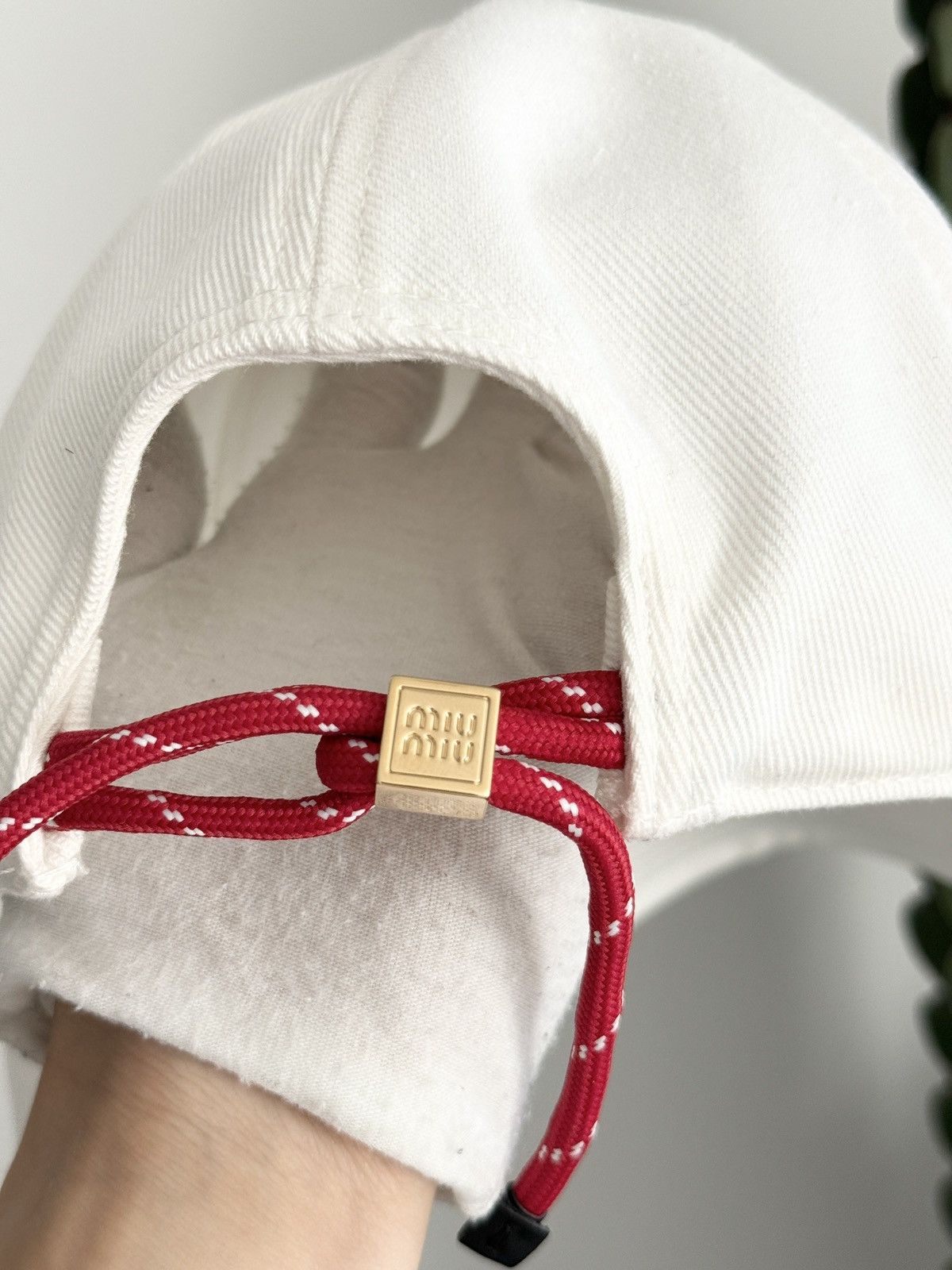 Miu Miu × New Balance RARE! Miu Miu x New Balance Red Cord Tennis Cap Hat Size ONE SIZE - 5 Thumbnail