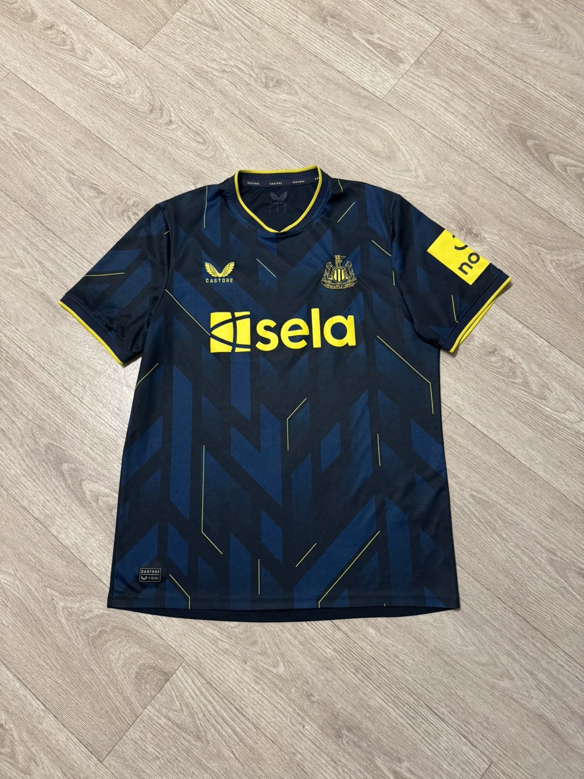 Other 🔷Castore Newcastle United 2023/24 Soccer jersey🔷 Size US XL / EU 56 / 4 - 1 Thumbnail