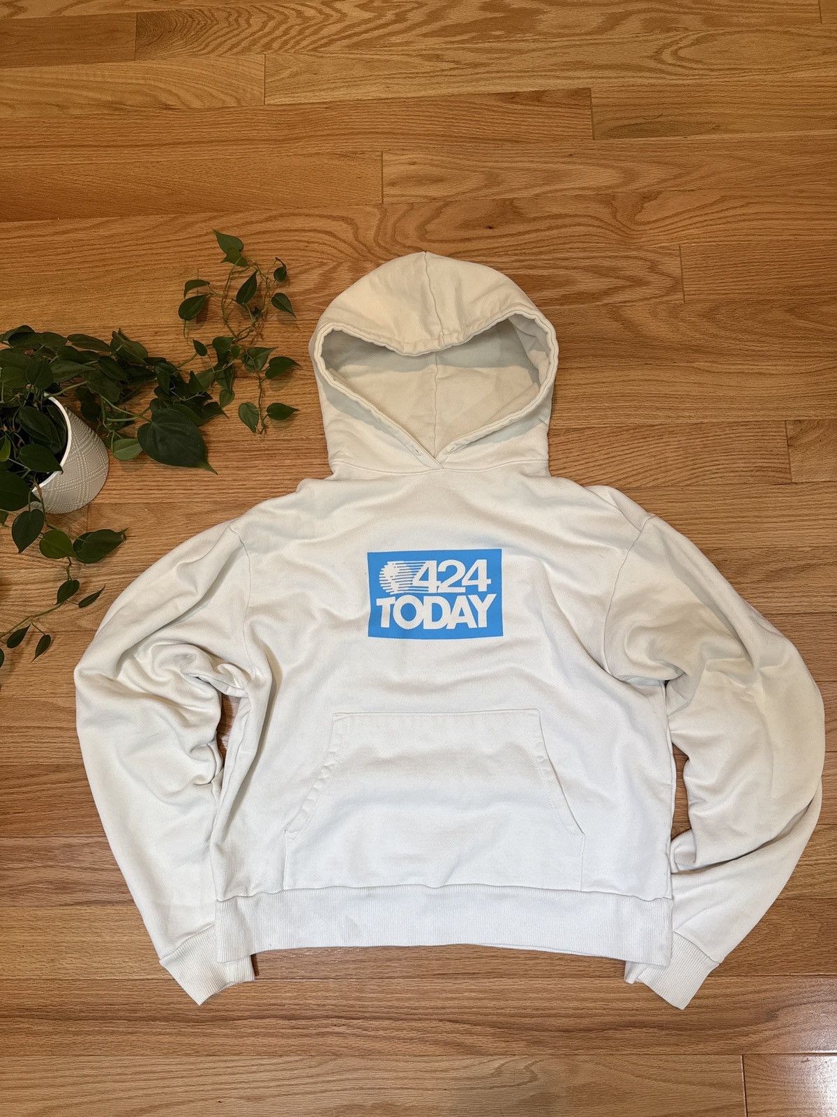 424 424 “424 Today” hoodie creme Size US M / EU 48-50 / 2 - 1 Thumbnail