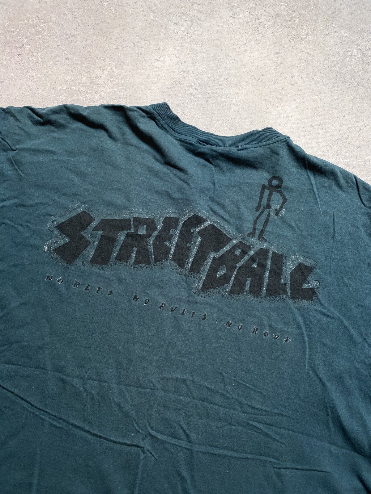 Adidas Vintage Adidas Streetball 90s Graphic Tee Rare Basketball Size US L / EU 52-54 / 3 - 4 Thumbnail