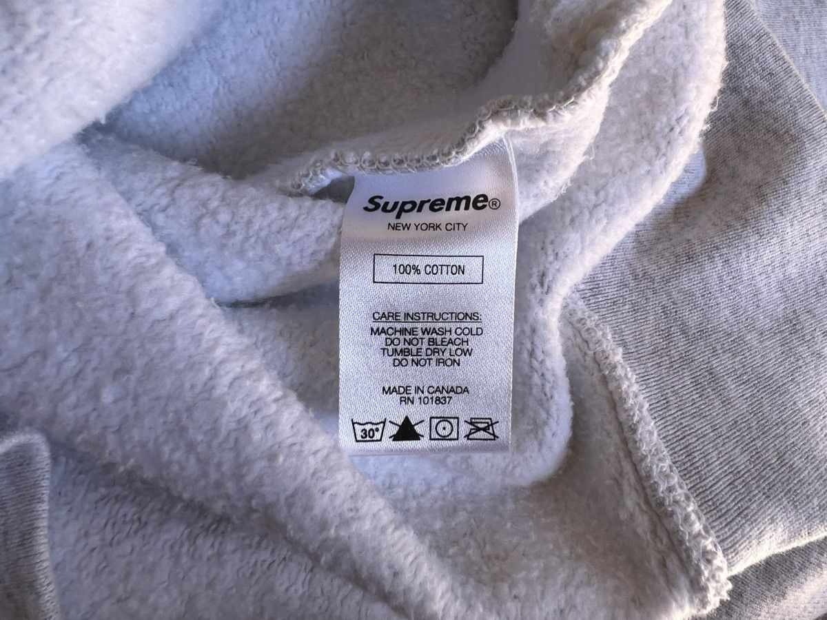 Supreme Supreme Futura Logo Crewneck | Grailed