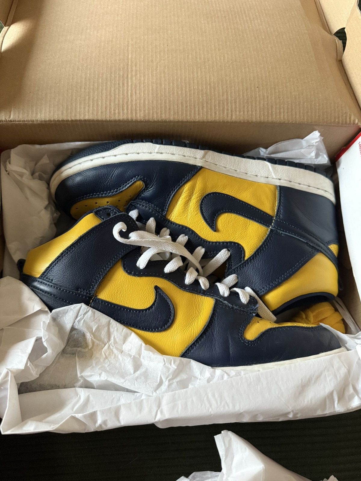 Nike Nike Dunk HI SP Size US 8 / EU 41 - 1 Thumbnail