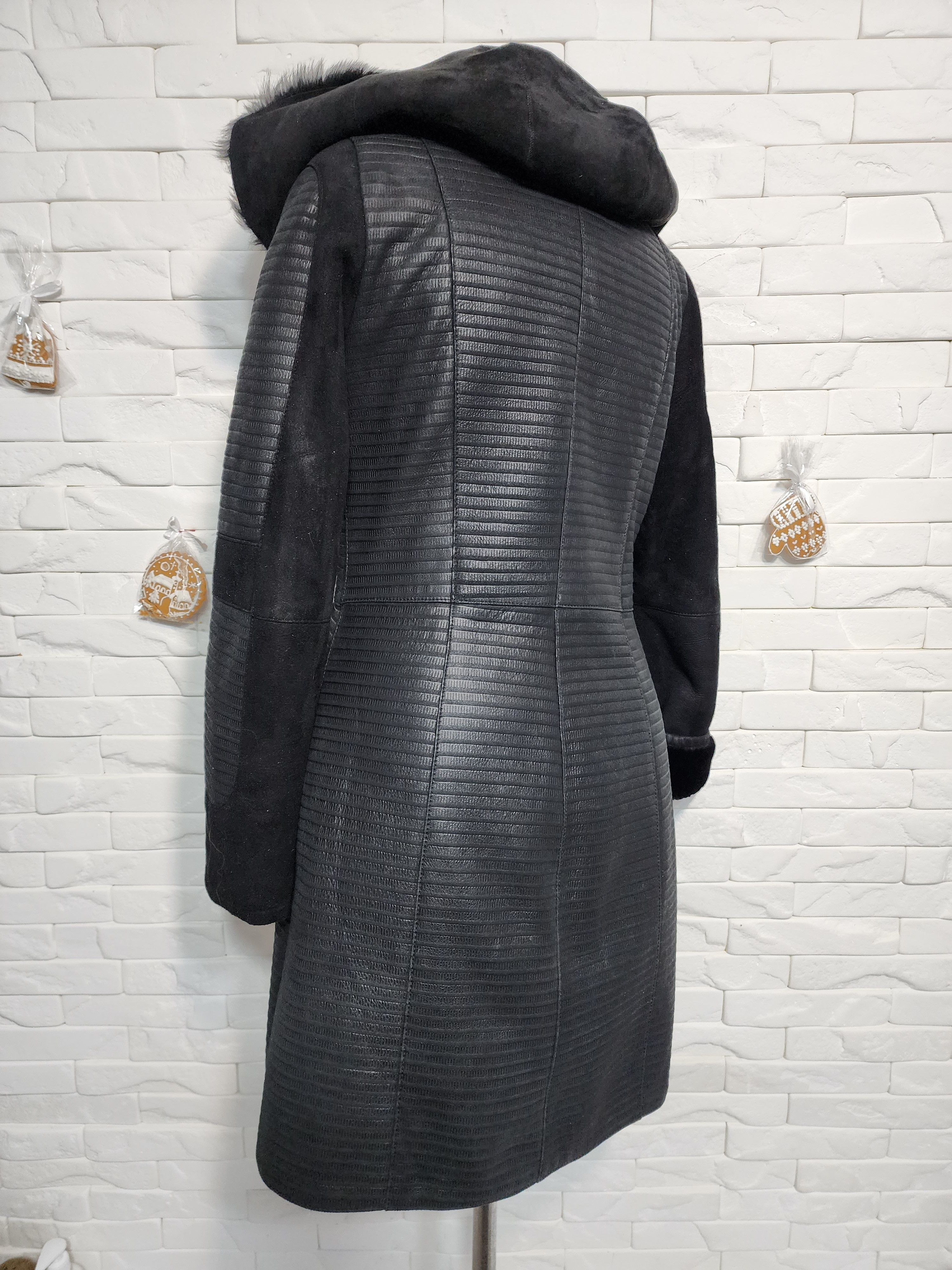 Black Sheepskin Coat: Genuine Fur Hood, Metal Zipper