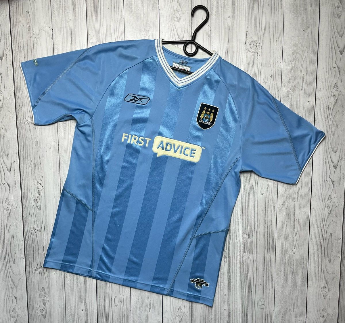 Reebok × Vintage Vintage Reebok Manchester City soccer jersey size L blue Size US L / EU 52-54 / 3 - 1 Thumbnail