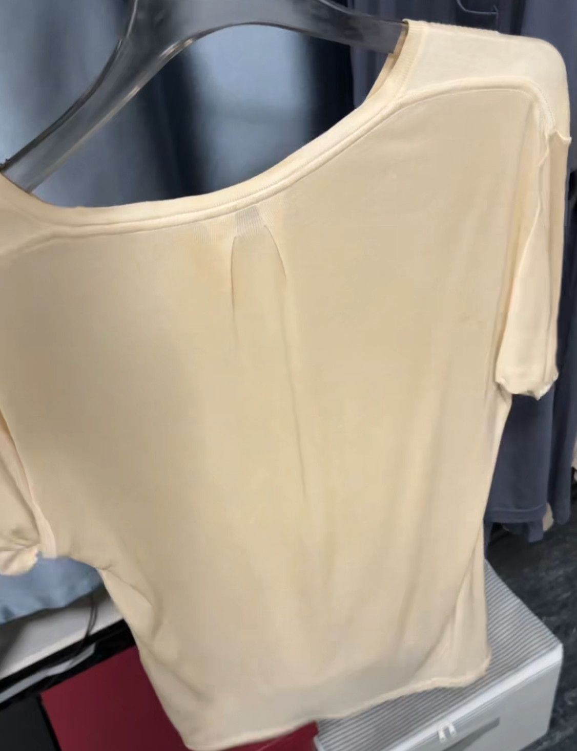 Saint Laurent Paris Saint Laurent Paris White Silk Short Sleeve i Size US L / EU 52-54 / 3 - 5 Thumbnail