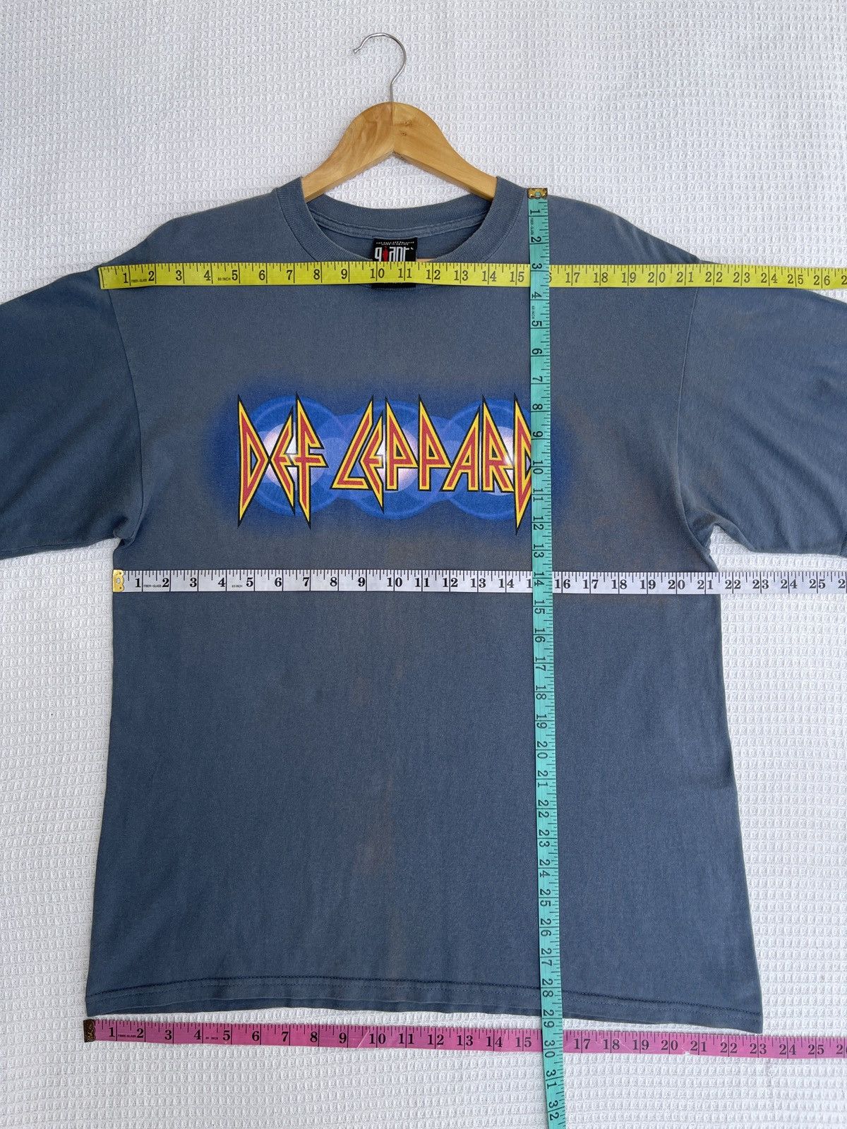 Band Tees Last Drop🔥Rare🔥Vintage 90s DEF LEPPARD Euphoria Giant Tee Size US L / EU 52-54 / 3 - 13 Thumbnail