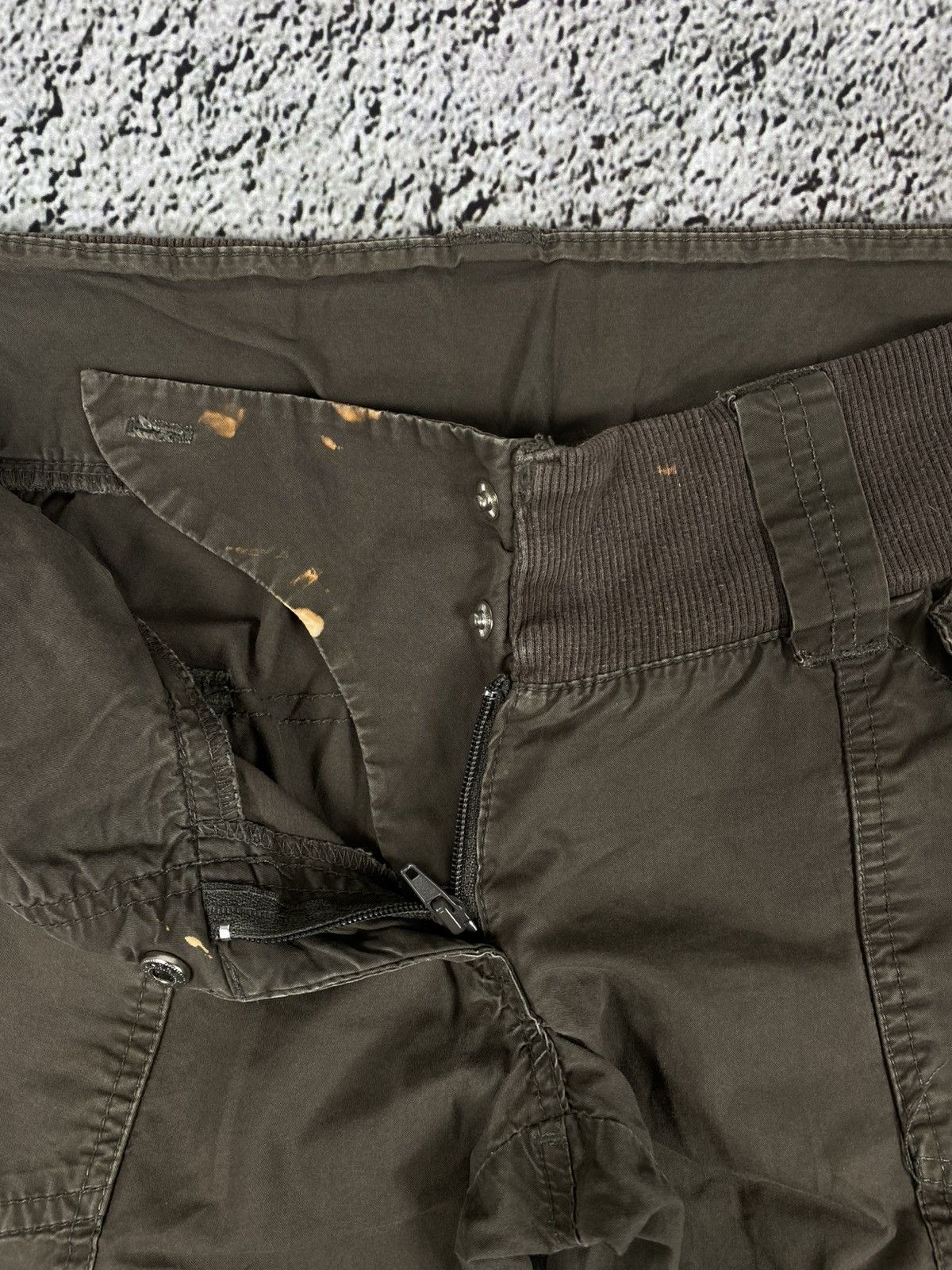 Vintage Vintage Y2K Bench cargo wide zip pockets low rise pants 00s Size 26" / US 2 / IT 38 - 3 Thumbnail