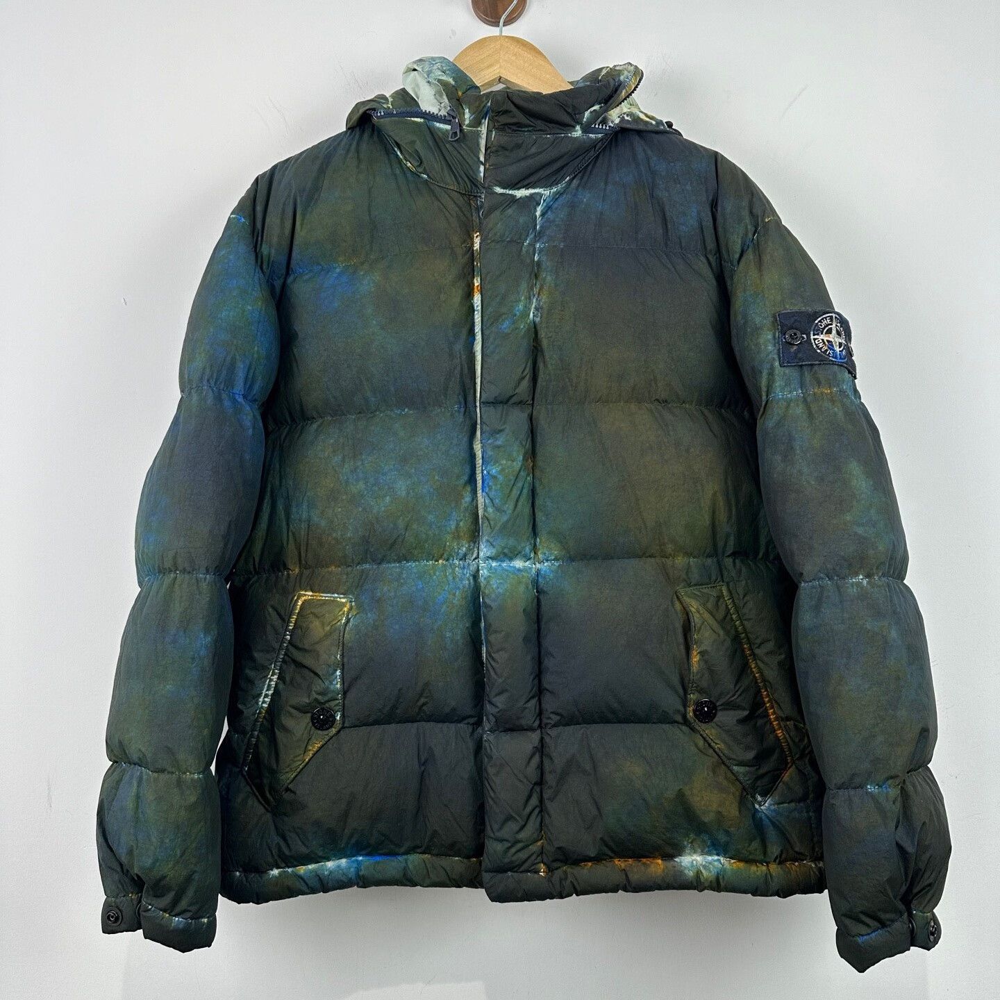 Supreme Supreme Stone Island Tie-Dye Down Jacket Size US S / EU 44-46 / 1 - 1 Thumbnail
