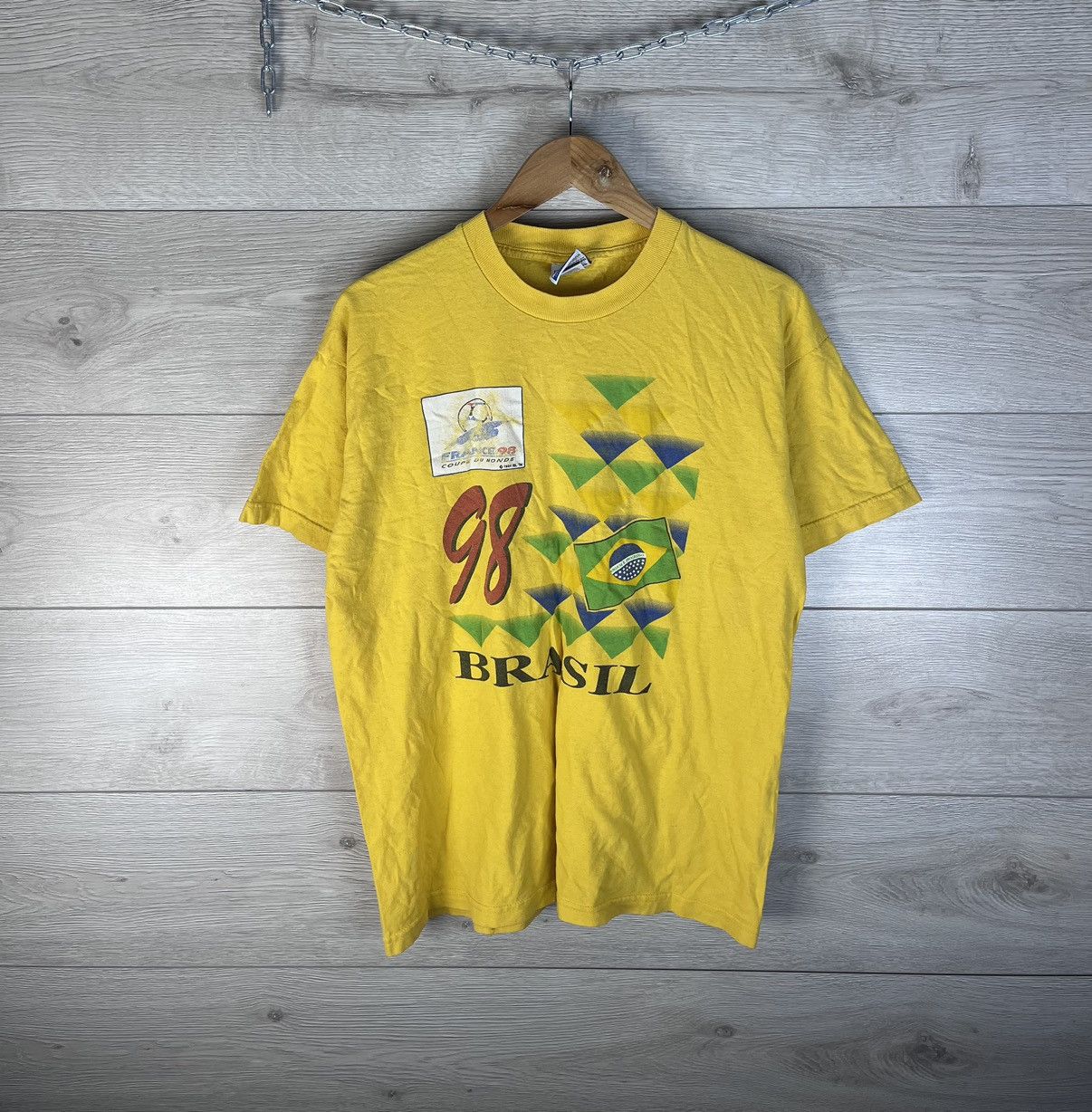 Umbro Mens t-shirt merch France 98 Coupe Ou Mande size L Brazil Size US L / EU 52-54 / 3 - 1 Thumbnail