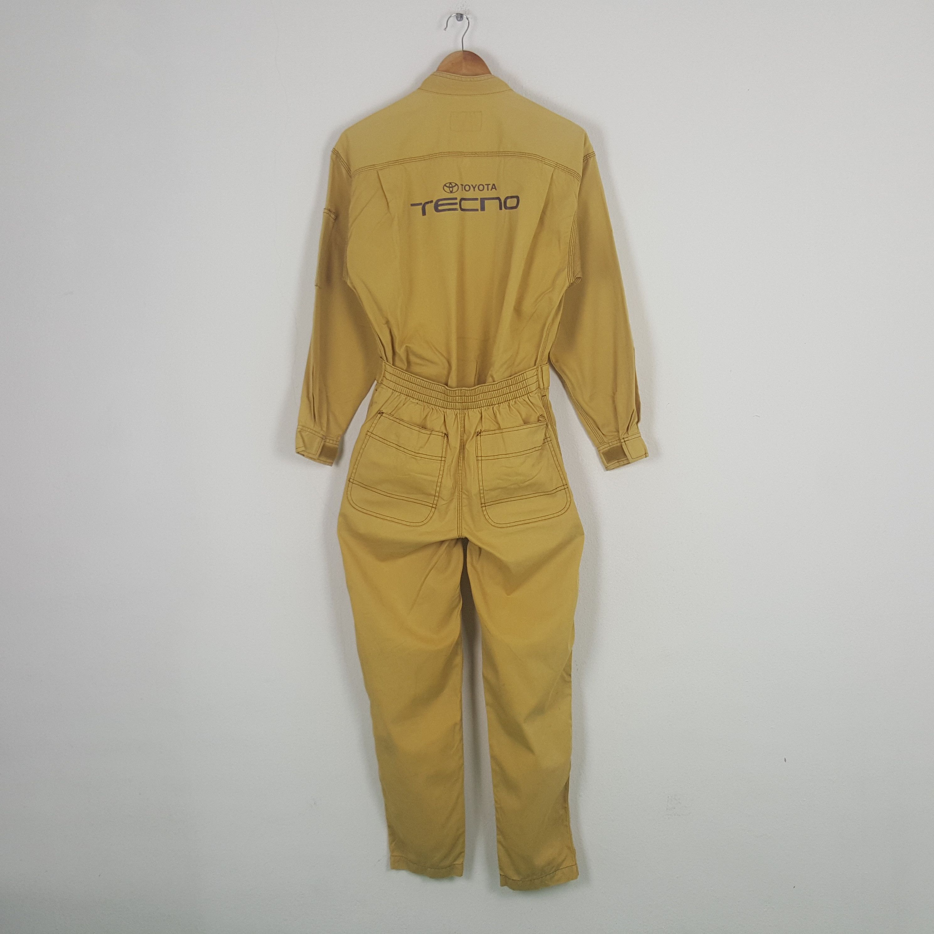 Japanese Brand Vintage Toyota Tecno Japanese Racing Coverall Jacket C300N10 Size US XS / EU 42 / 0 - 1 Thumbnail