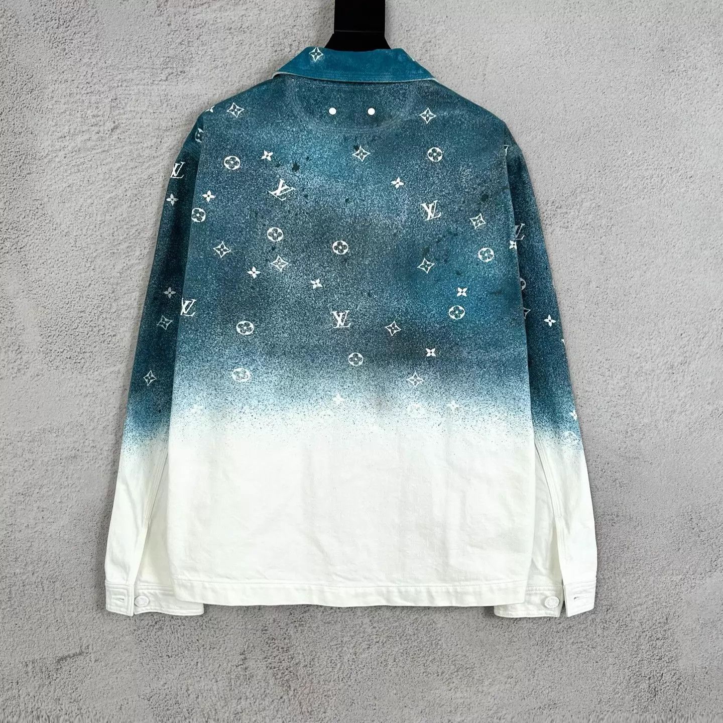Louis Vuitton LV Starry Gradient Print Denim Jkt Blue M 99 Size M / US 6-8 / IT 42-44 - 2 Thumbnail