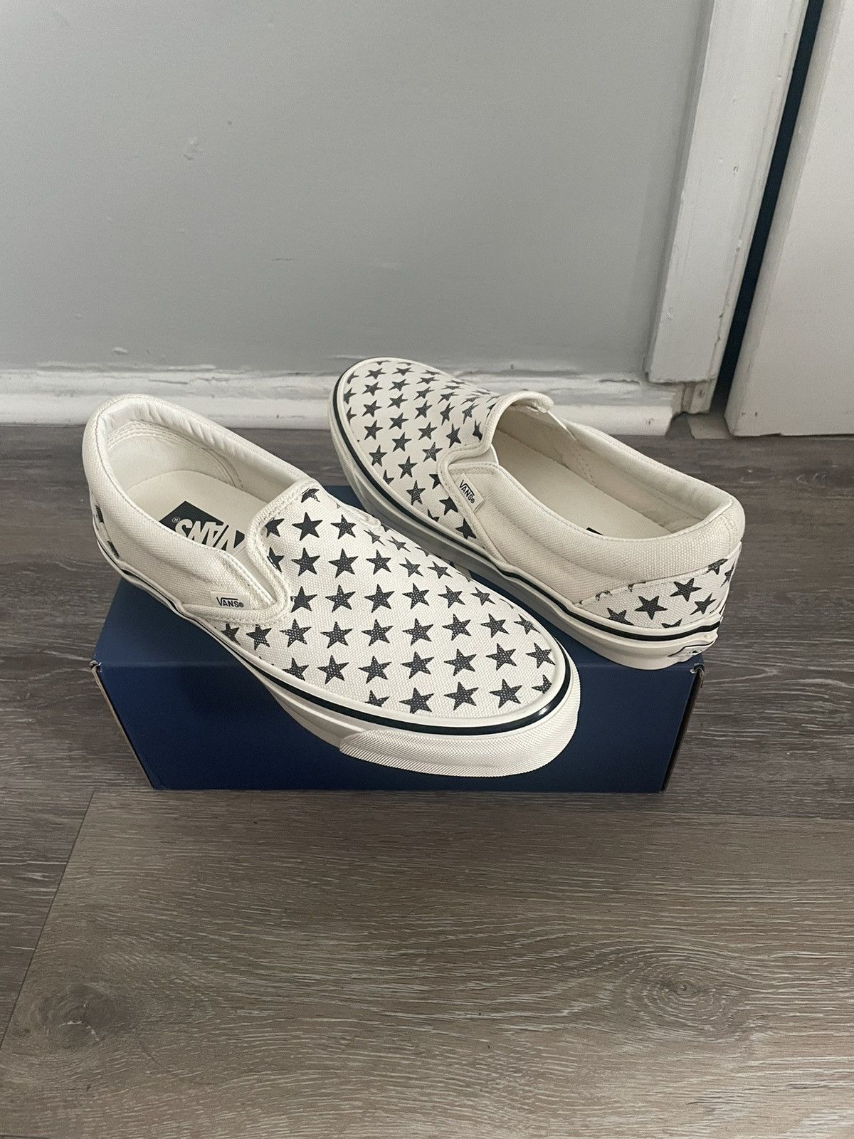Vans LX Slip On 98 Stars