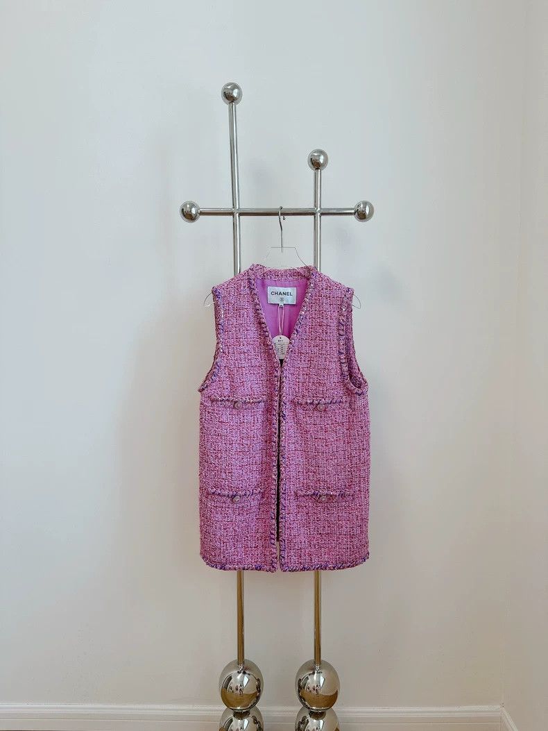 Chanel Chanel Pink checkered tweed vest Size XXS / US 00 / IT 34 - 1 Thumbnail