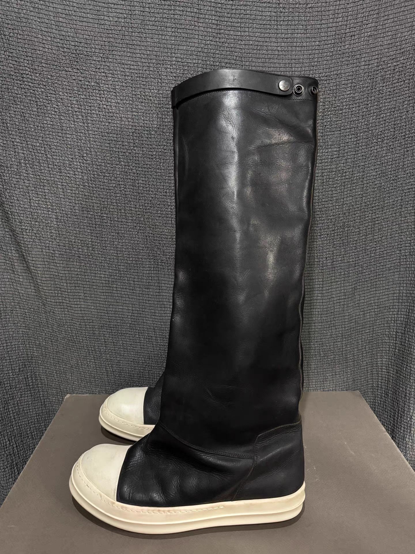 Rick Owens Rick Owens 14FW ultra-thick cowhide Elephant boots Size US 10 / EU 43 - 3 Thumbnail