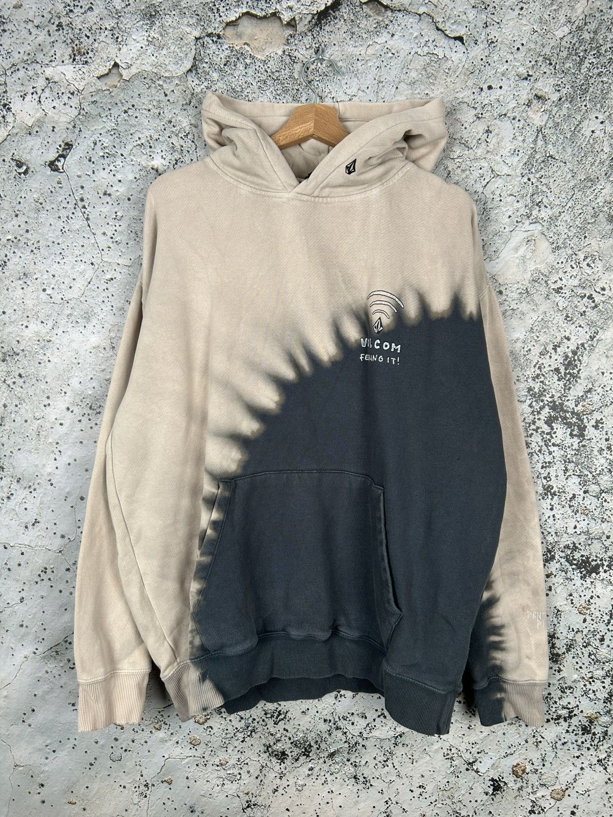 Other Volcom Hoodie Skateboarding Hype Streetwear Vintage Size US M / EU 48-50 / 2 - 3 Thumbnail