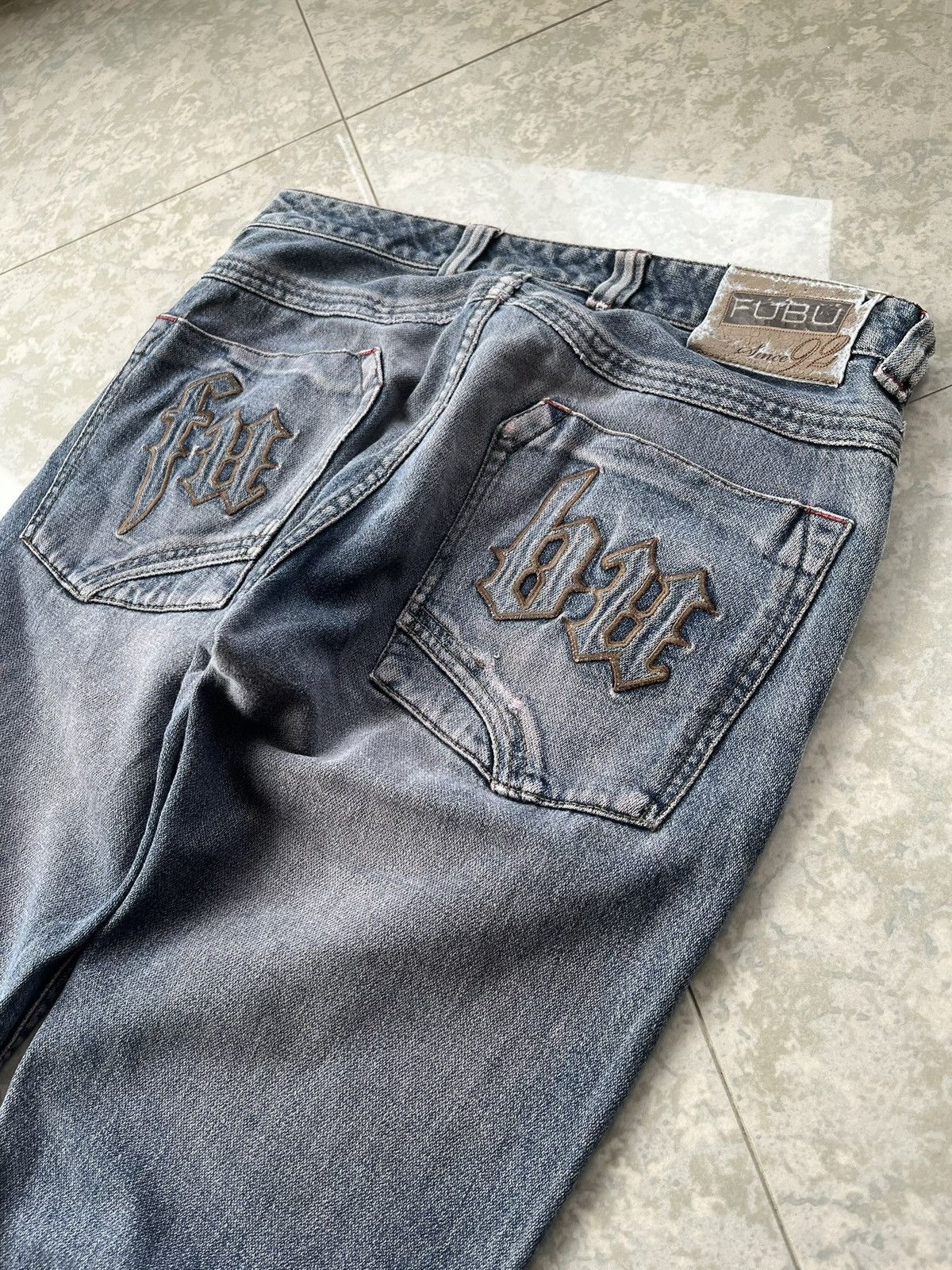 Fubu FUBU Vintage Y2K Jeans Embroidered Streetwear Hip Hop 90s Size US 30 / EU 46 - 2 Thumbnail