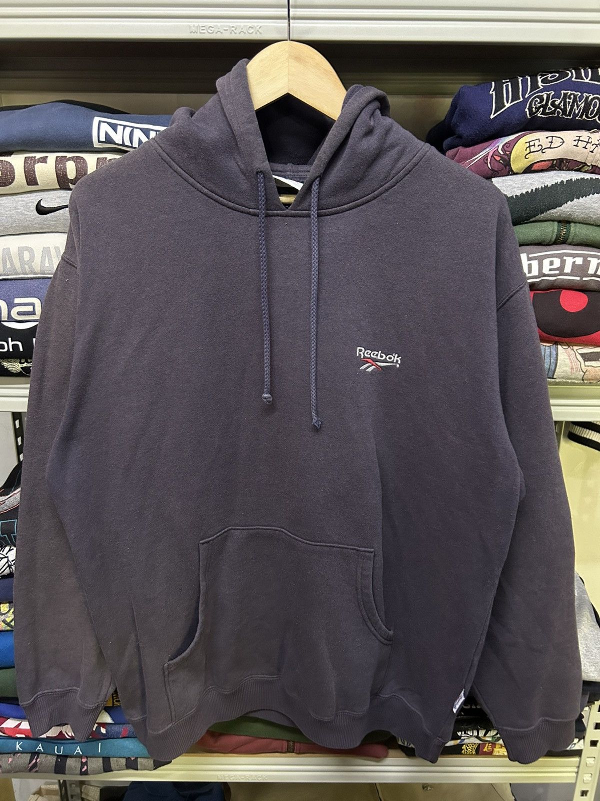Reebok Vintage Faded Reebok Embroidery Logo in Large Size Size US L / EU 52-54 / 3 - 1 Thumbnail