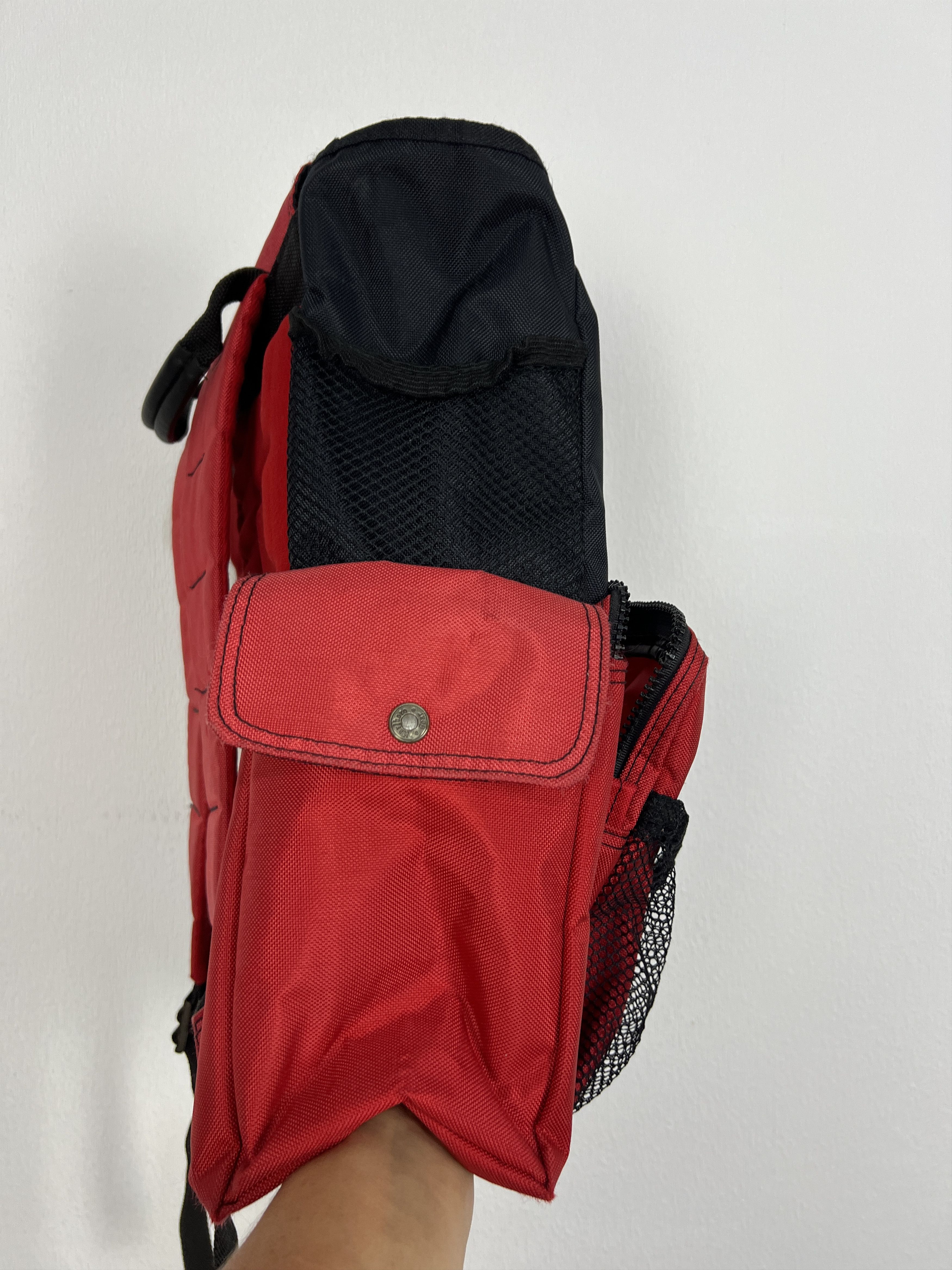 Vintage Marlboro Adventure Team Backpack Hiking Camping Size ONE SIZE - 6 Thumbnail