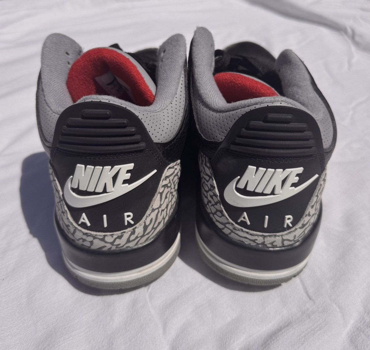 Nike 2018 Nike Jordan 3 Retro OG Size US 9 / EU 42 - 3 Thumbnail